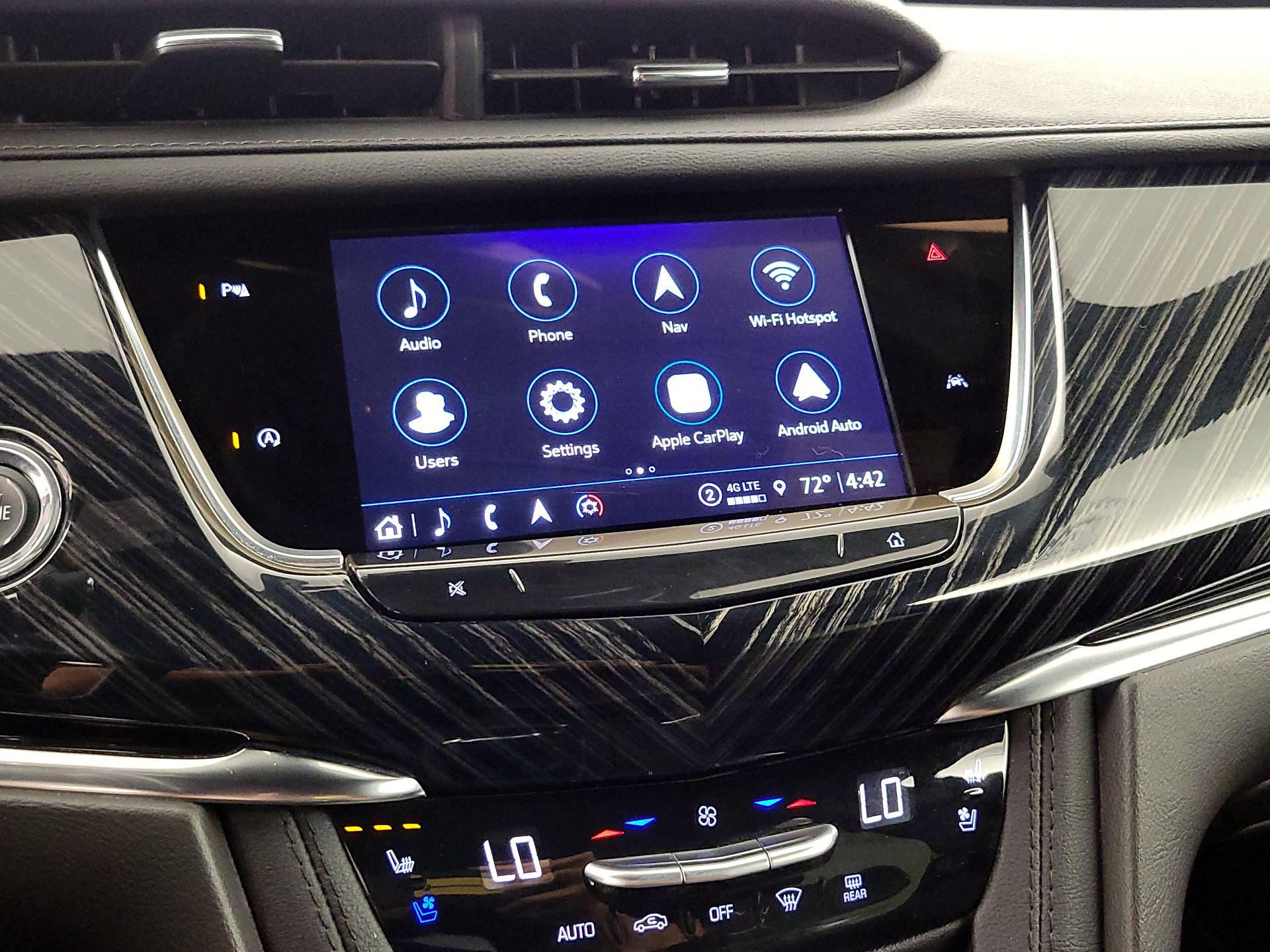 Thumbnail: 2024 Cadillac XT6 - 16