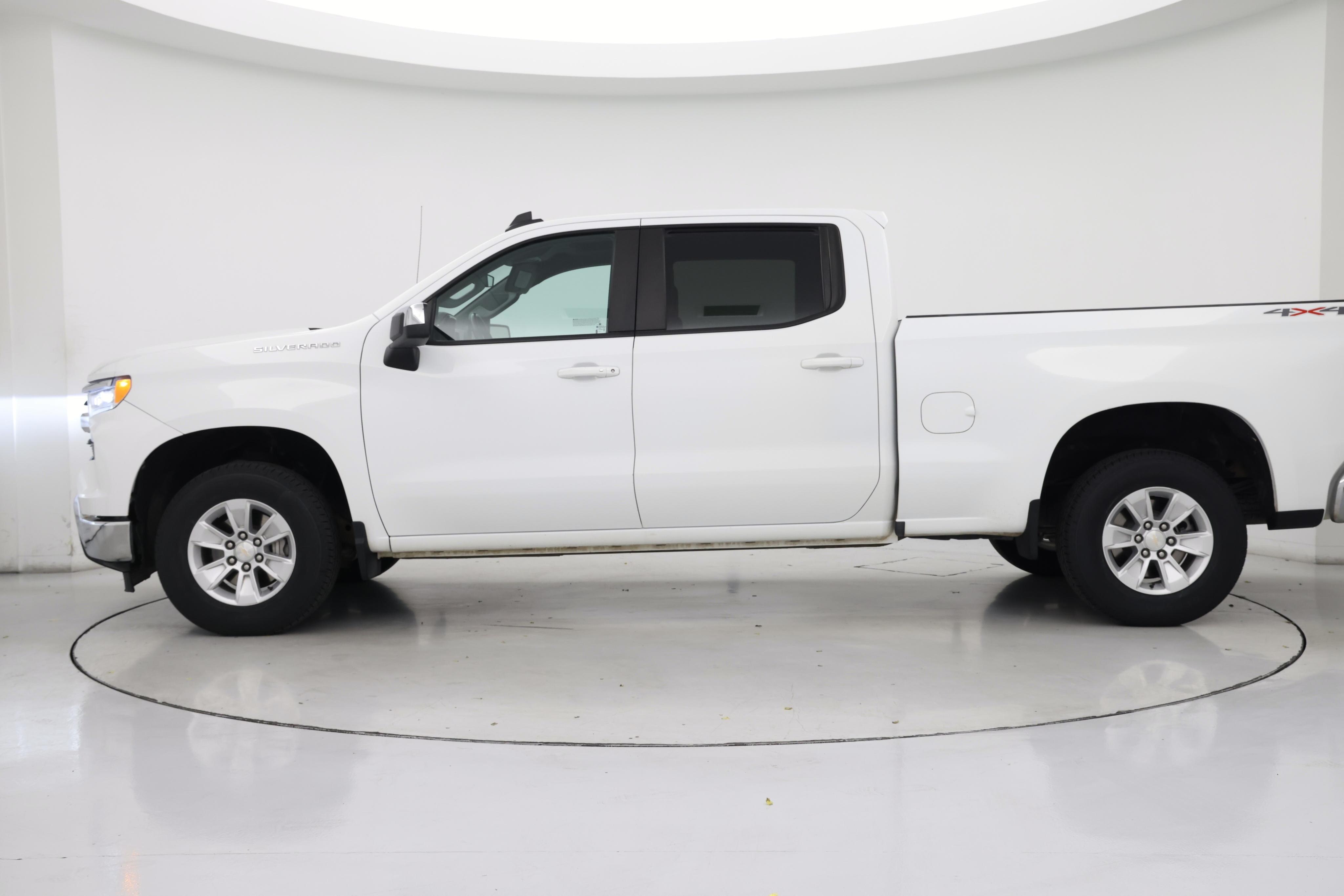 Thumbnail: 2023 Chevrolet Silverado 1500 - 3