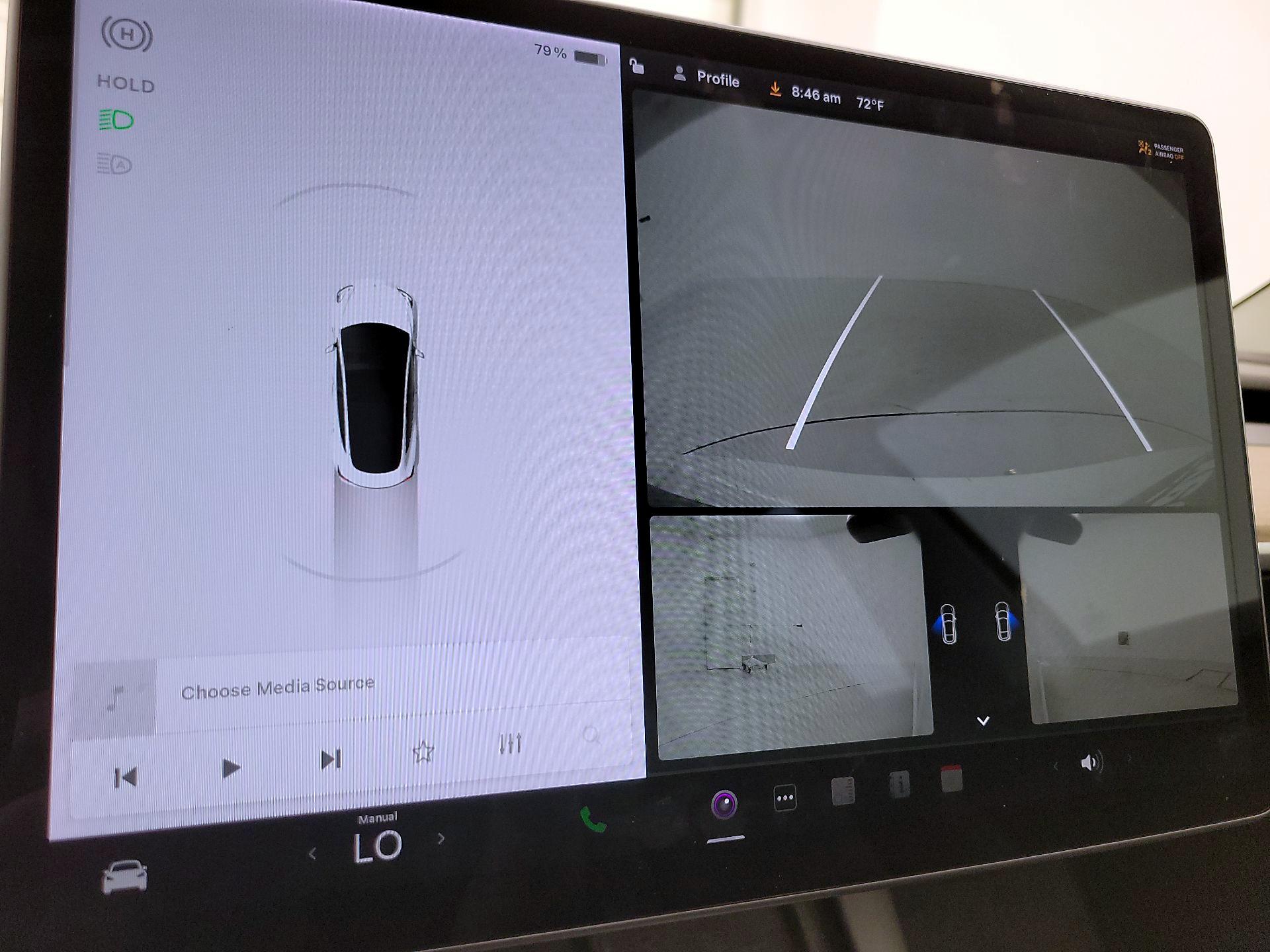 Thumbnail: 2022 Tesla Model 3 - 15