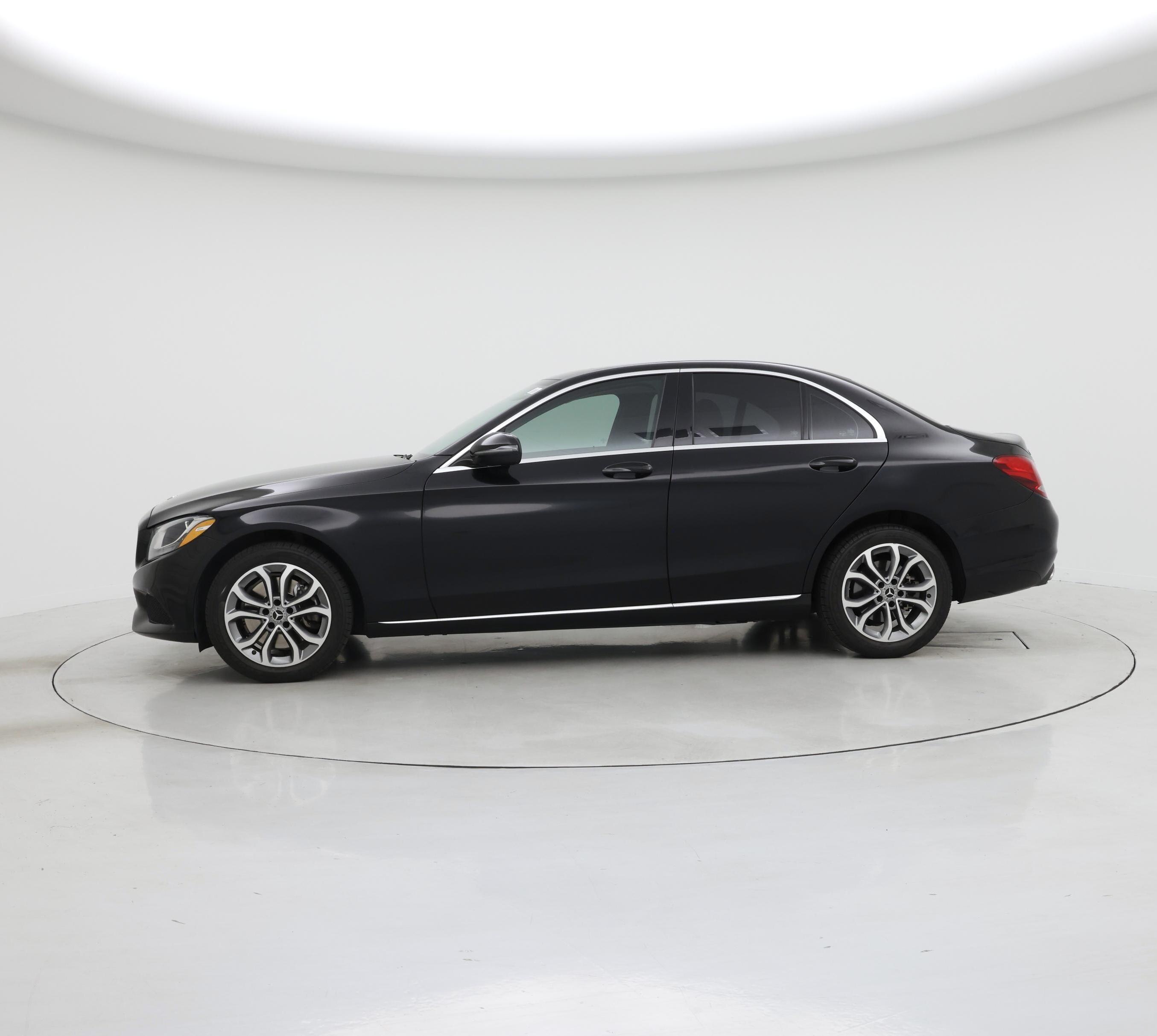 Thumbnail: 2018 Mercedes-Benz C-Class - 3