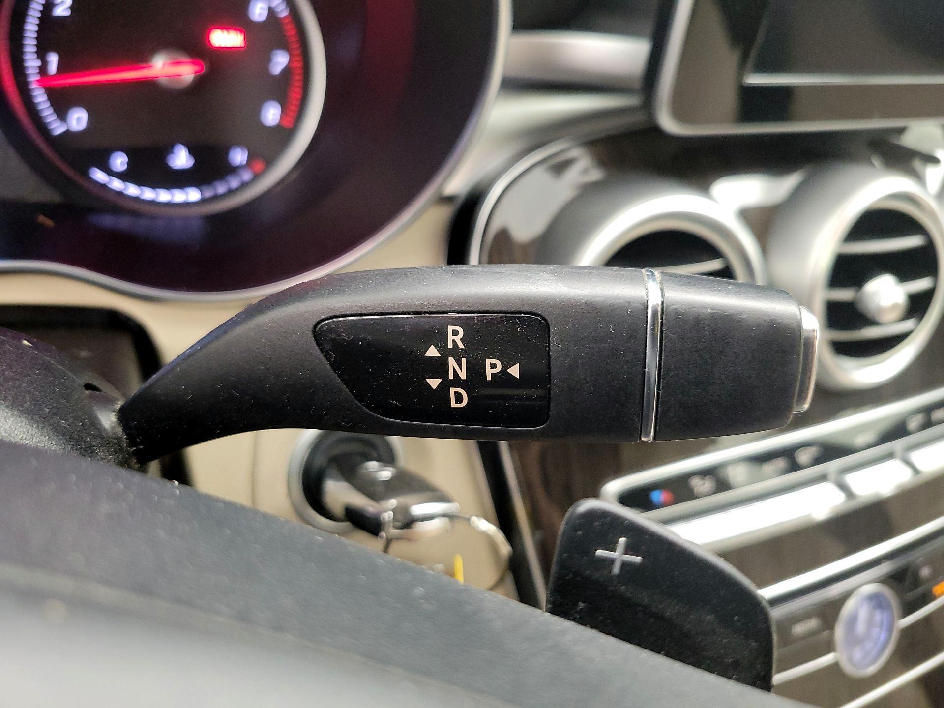 Thumbnail: 2018 Mercedes-Benz C-Class - 17