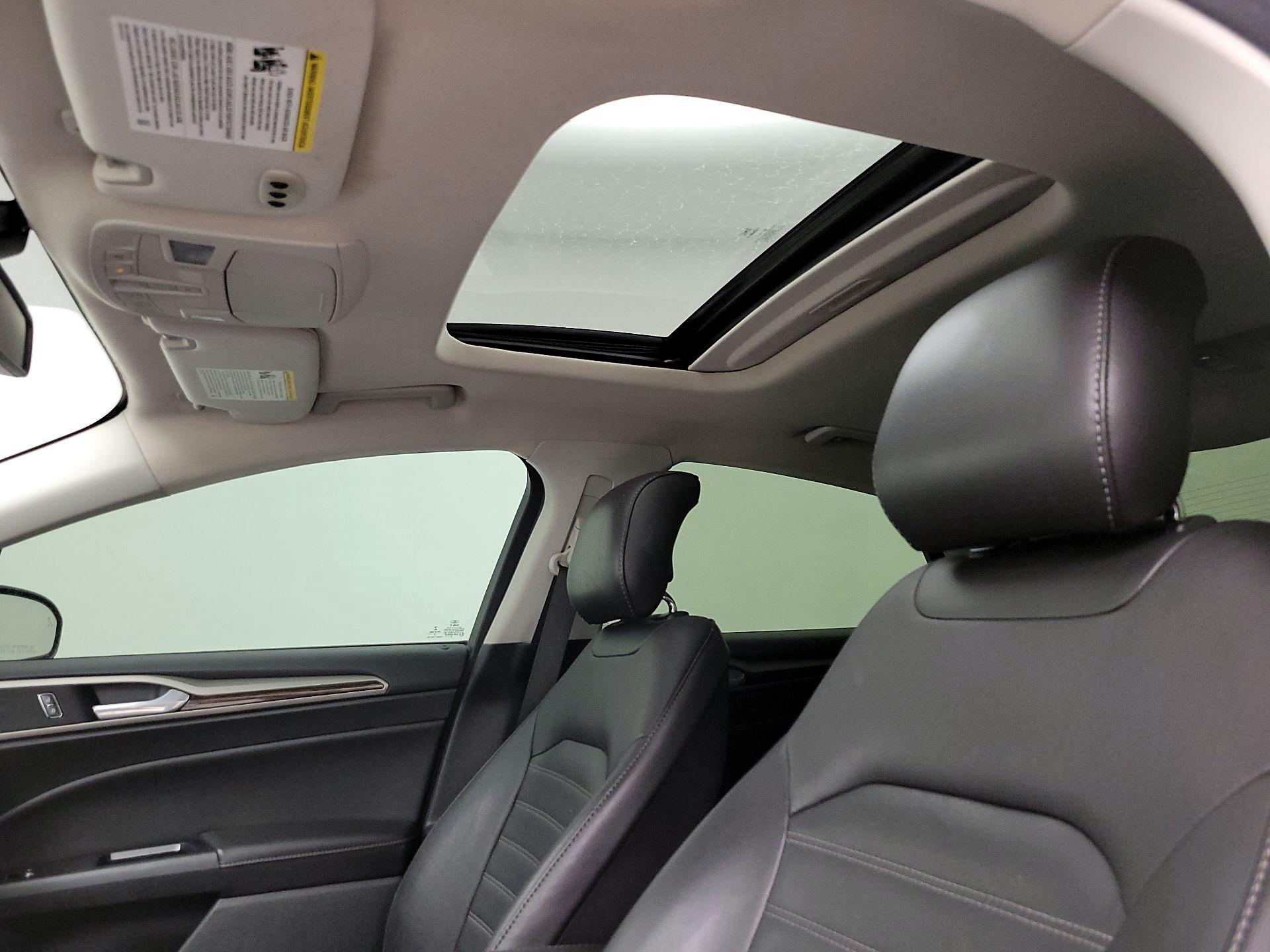 Thumbnail: 2015 Ford Fusion - 20