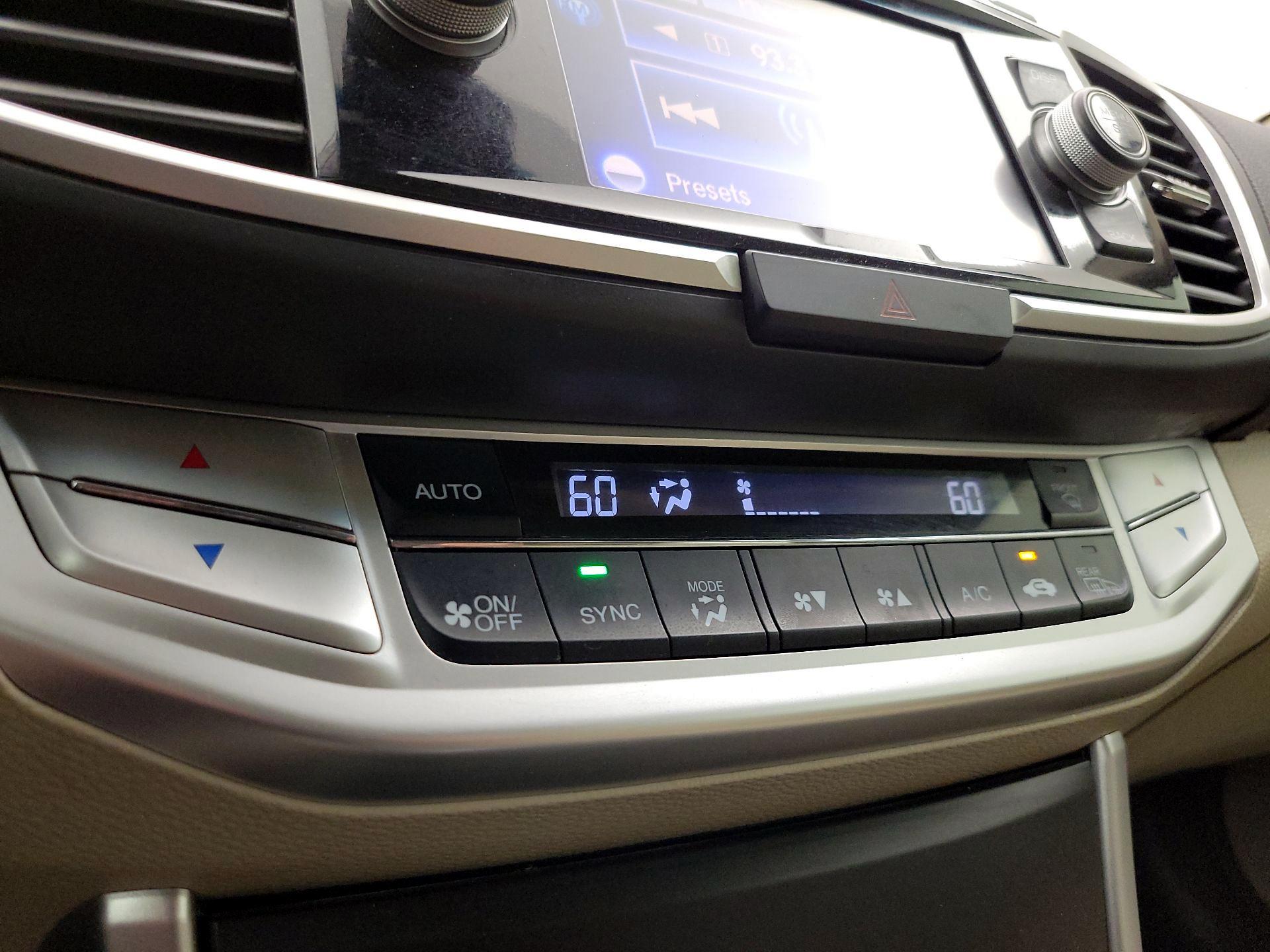 Thumbnail: 2014 Honda Accord - 16