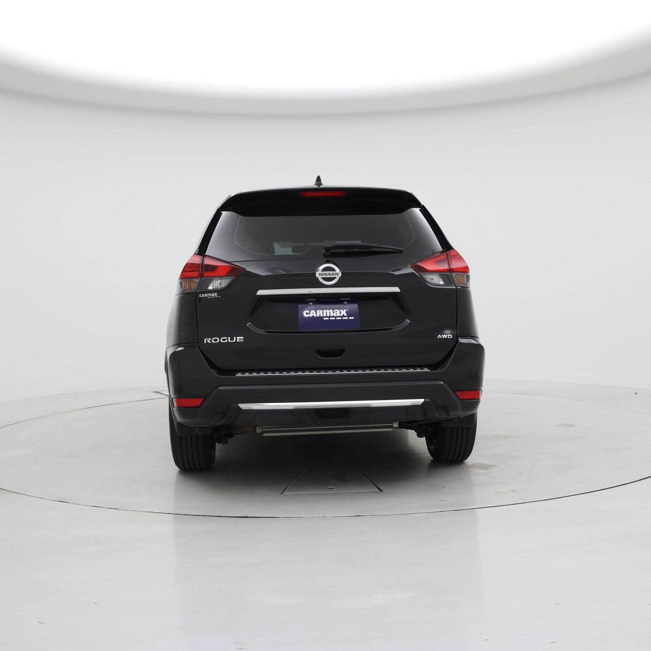 Thumbnail: 2017 Nissan Rogue - 6
