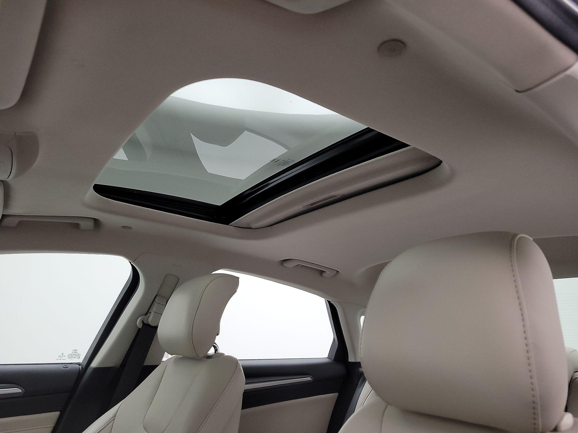 Thumbnail: 2015 Ford Fusion - 19