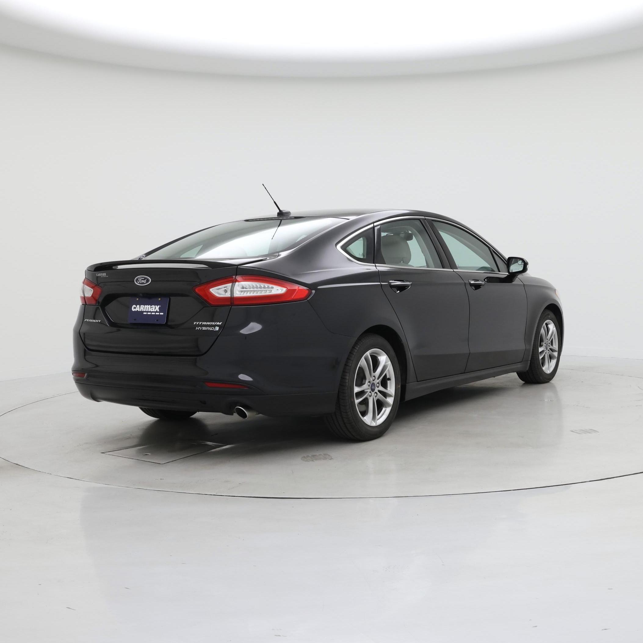 Thumbnail: 2015 Ford Fusion - 8