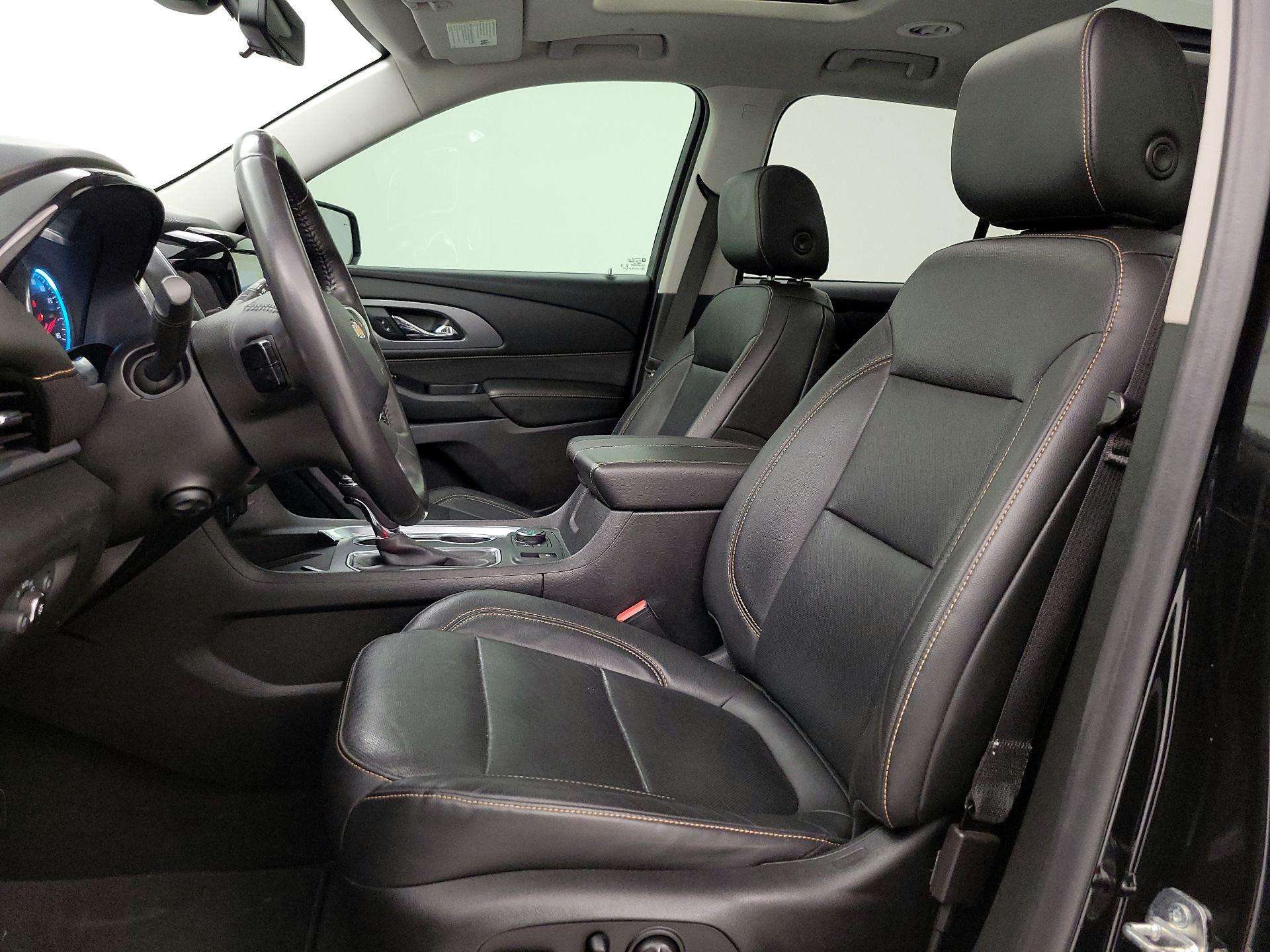 Thumbnail: 2019 Chevrolet Traverse - 11