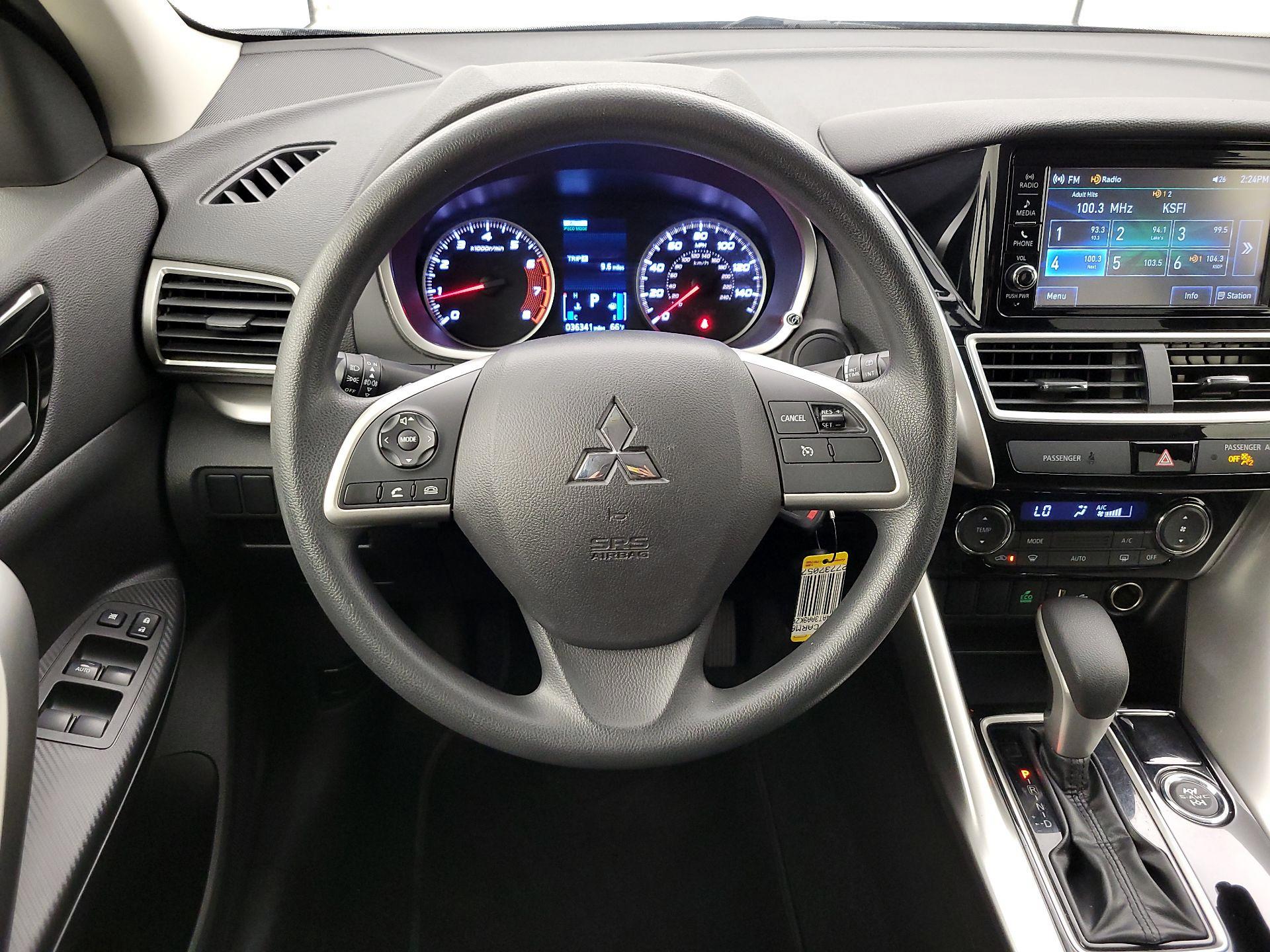 Thumbnail: 2019 Mitsubishi Eclipse Cross - 10
