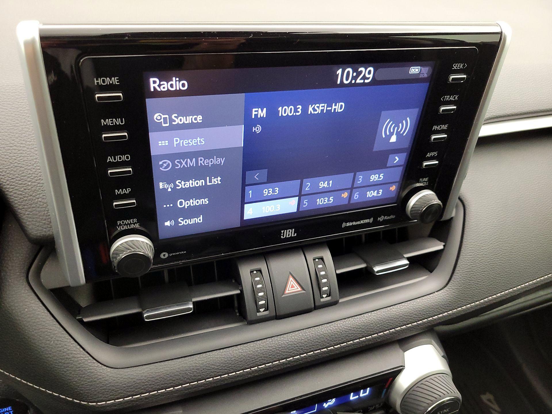 Thumbnail: 2019 Toyota RAV4 - 15