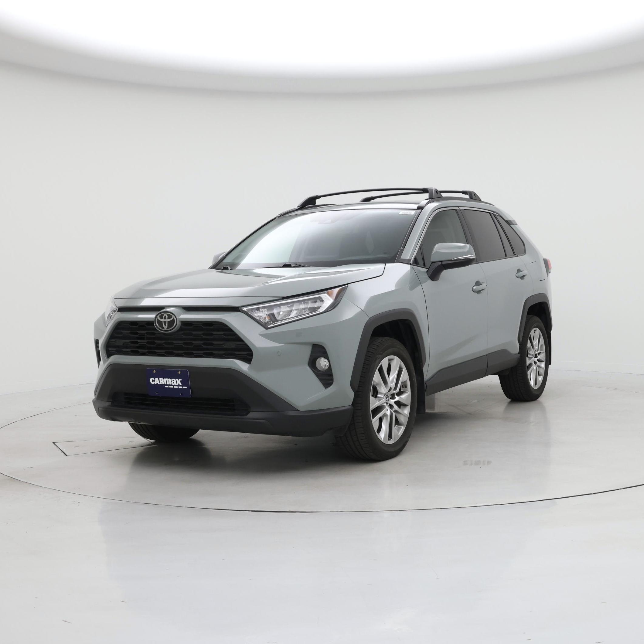 Thumbnail: 2019 Toyota RAV4 - 4