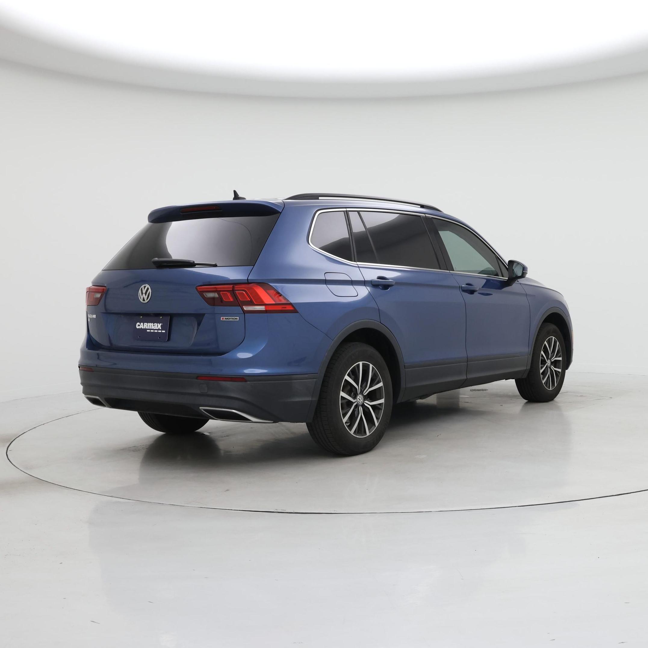 Thumbnail: 2019 Volkswagen Tiguan - 8