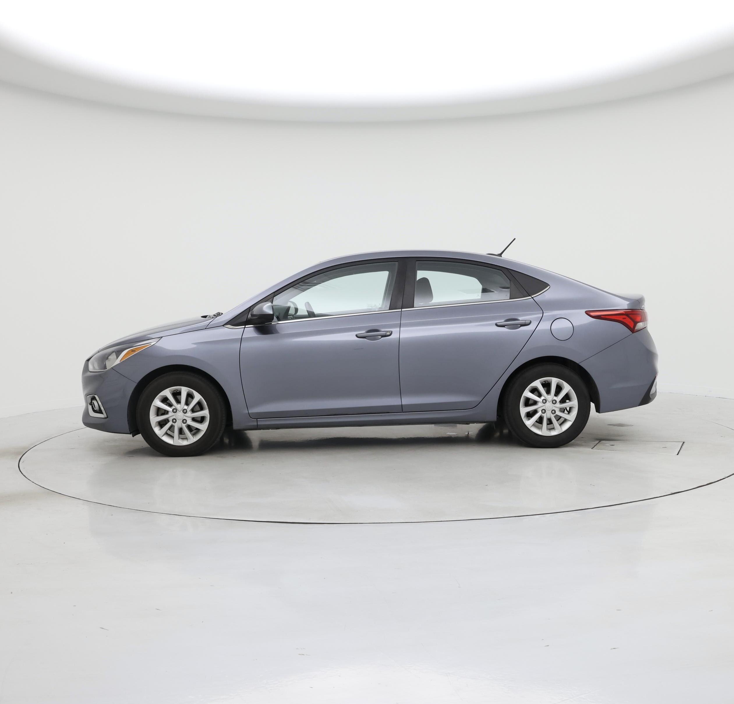 Thumbnail: 2020 Hyundai Accent - 3