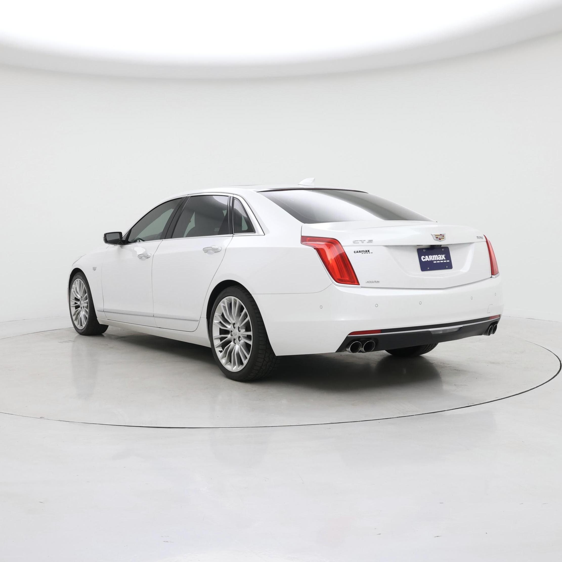 Thumbnail: 2016 Cadillac CT6 - 2