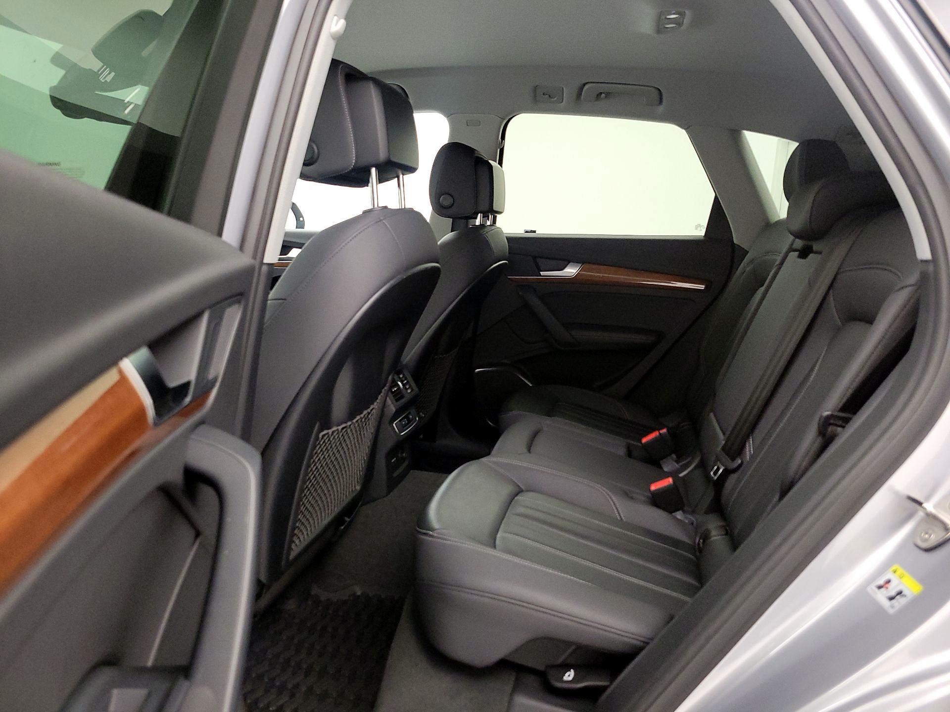 Thumbnail: 2021 Audi Q5 - 19