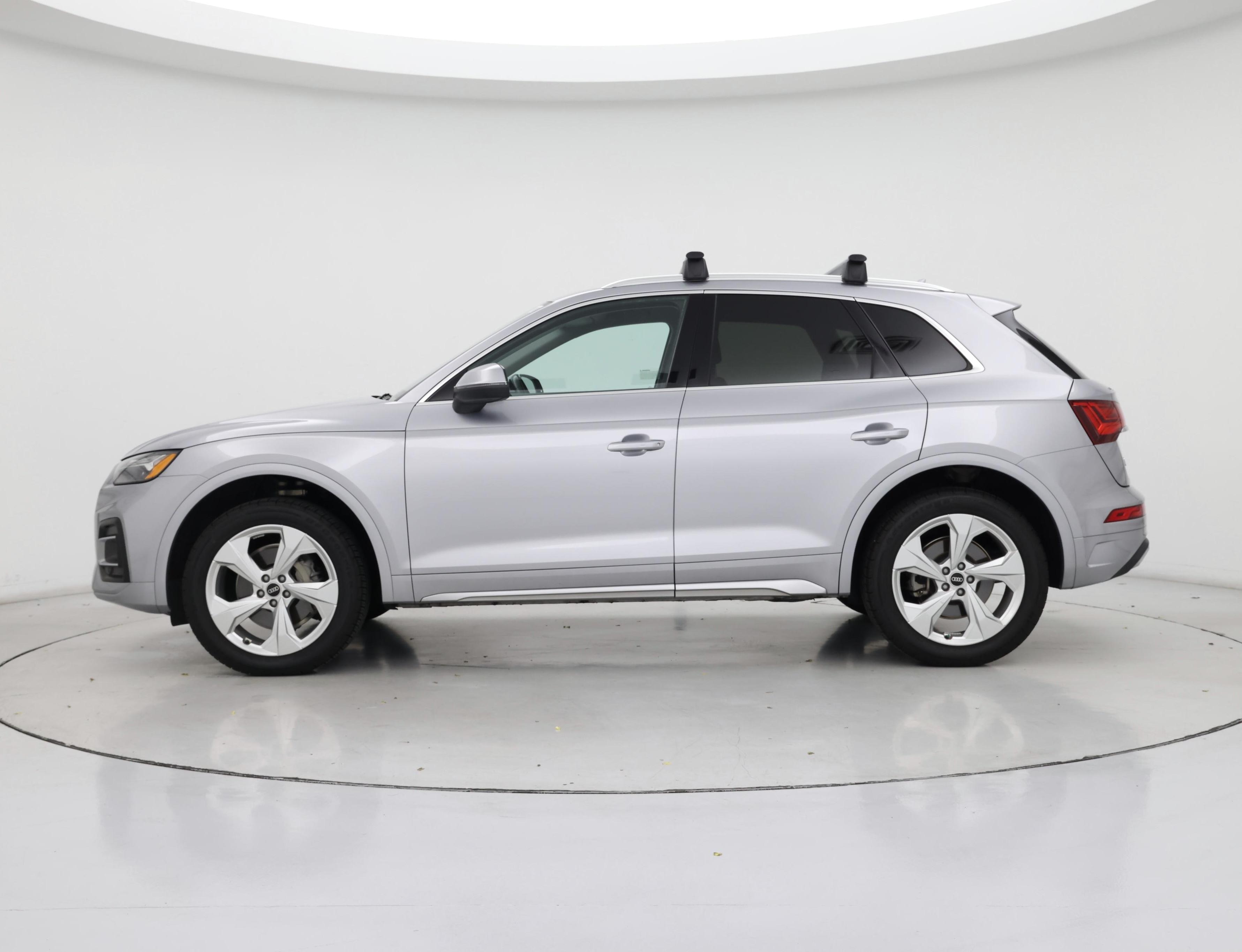 Thumbnail: 2021 Audi Q5 - 3