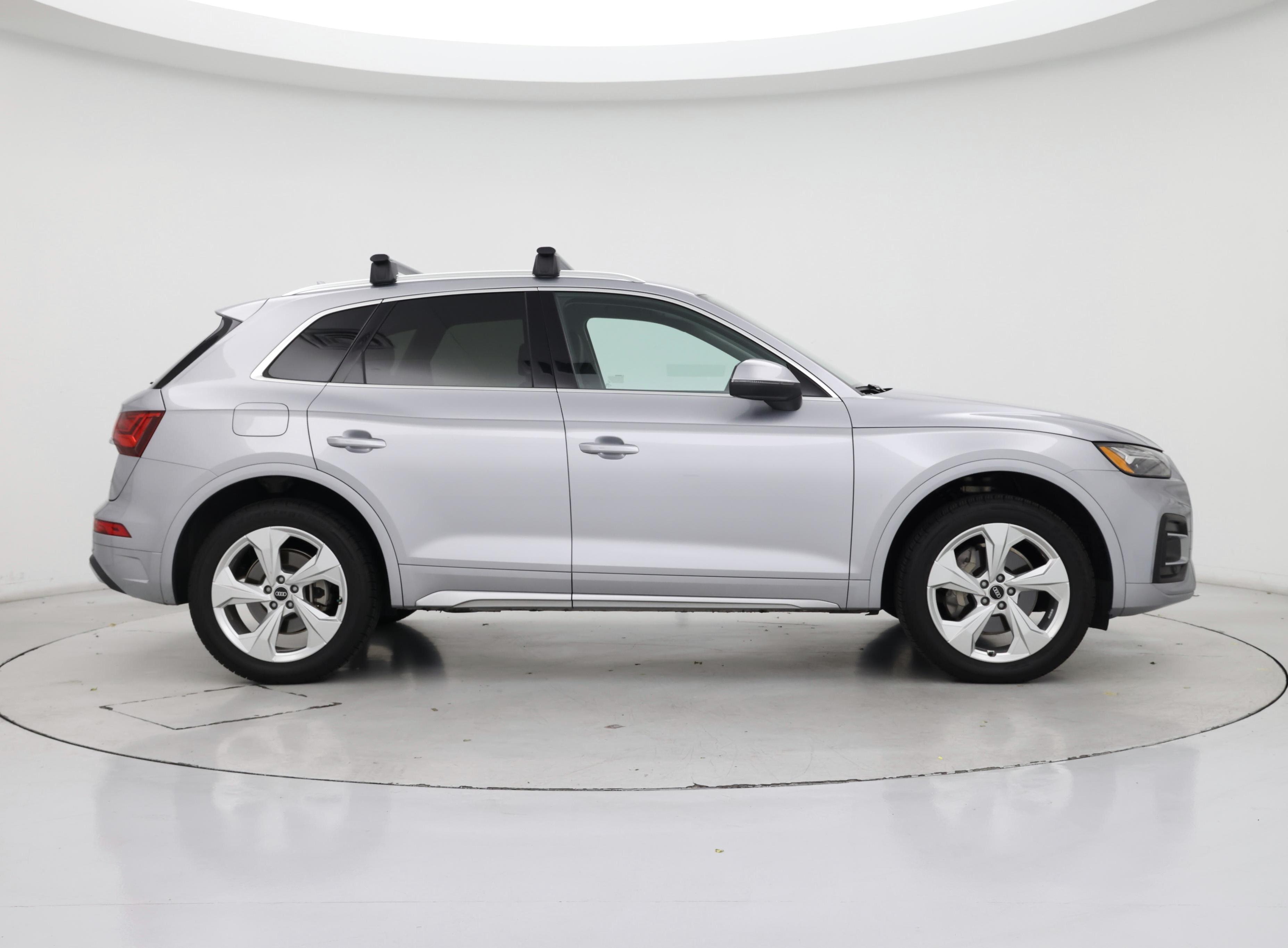 Thumbnail: 2021 Audi Q5 - 7