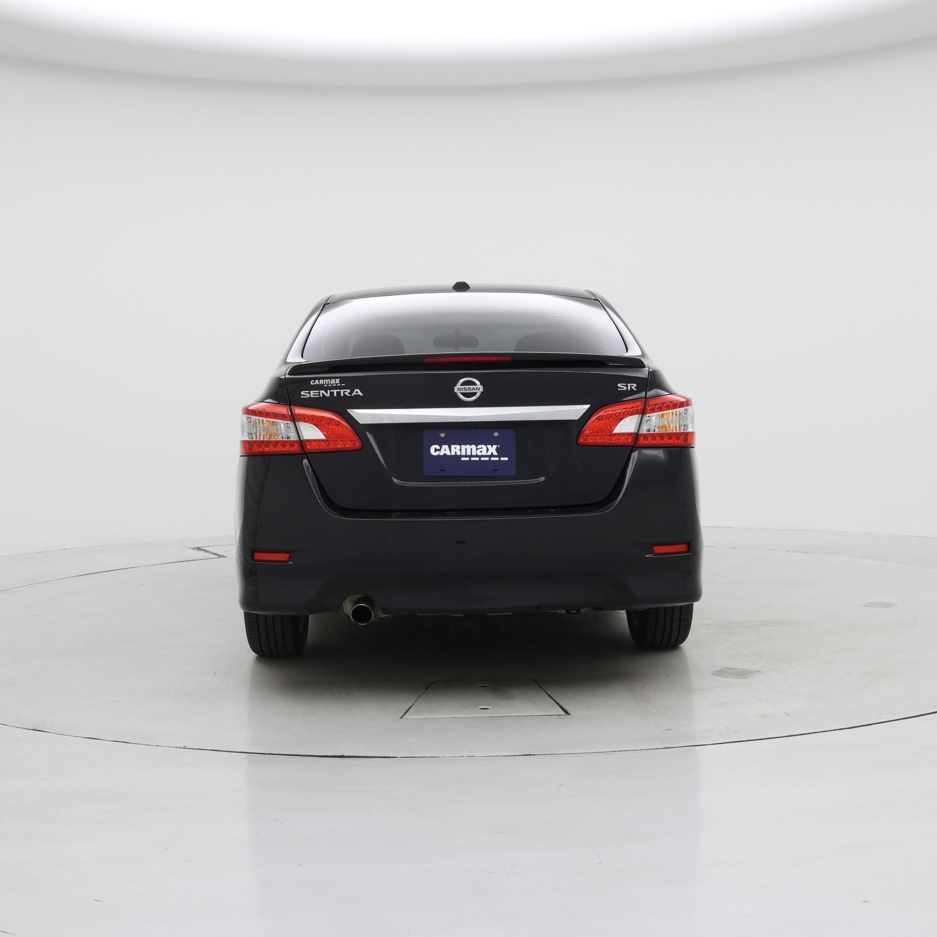 Thumbnail: 2015 Nissan Sentra - 6