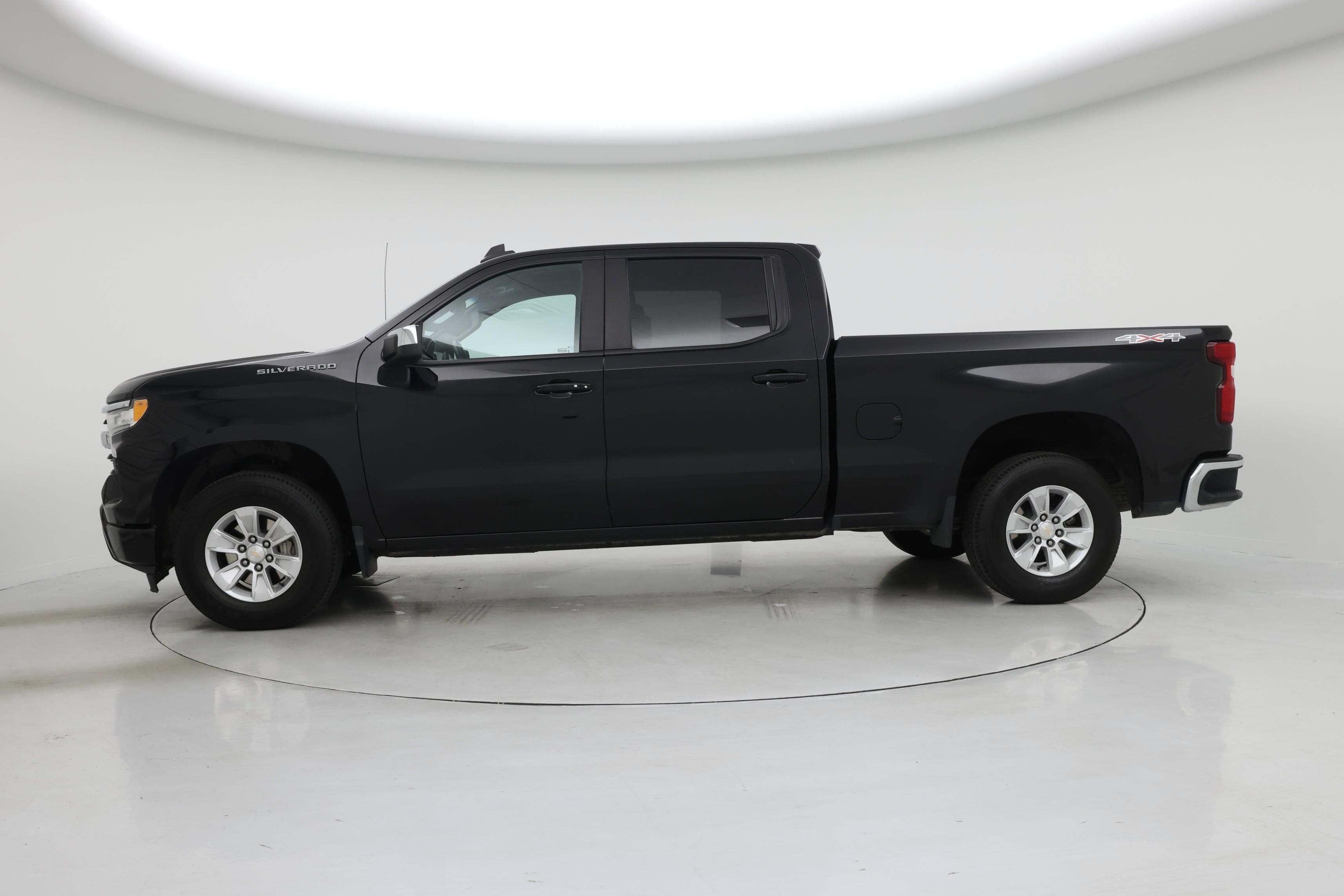Thumbnail: 2023 Chevrolet Silverado 1500 - 3