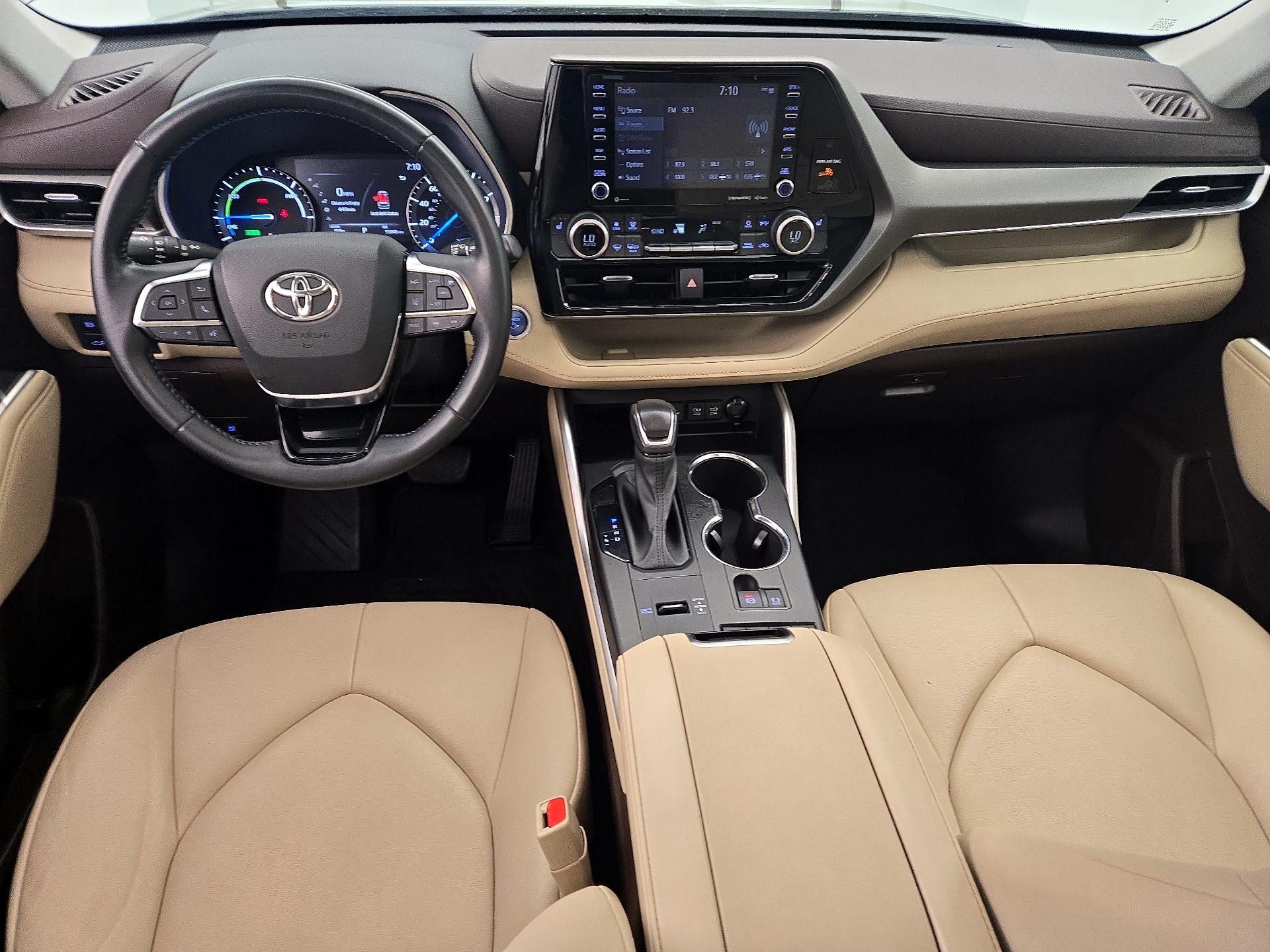 Thumbnail: 2021 Toyota Highlander - 9