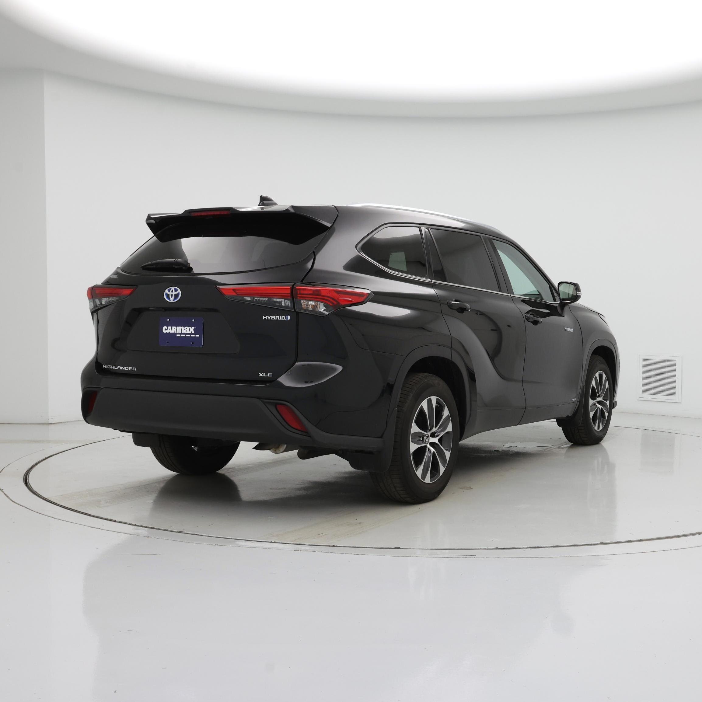 Thumbnail: 2021 Toyota Highlander - 8