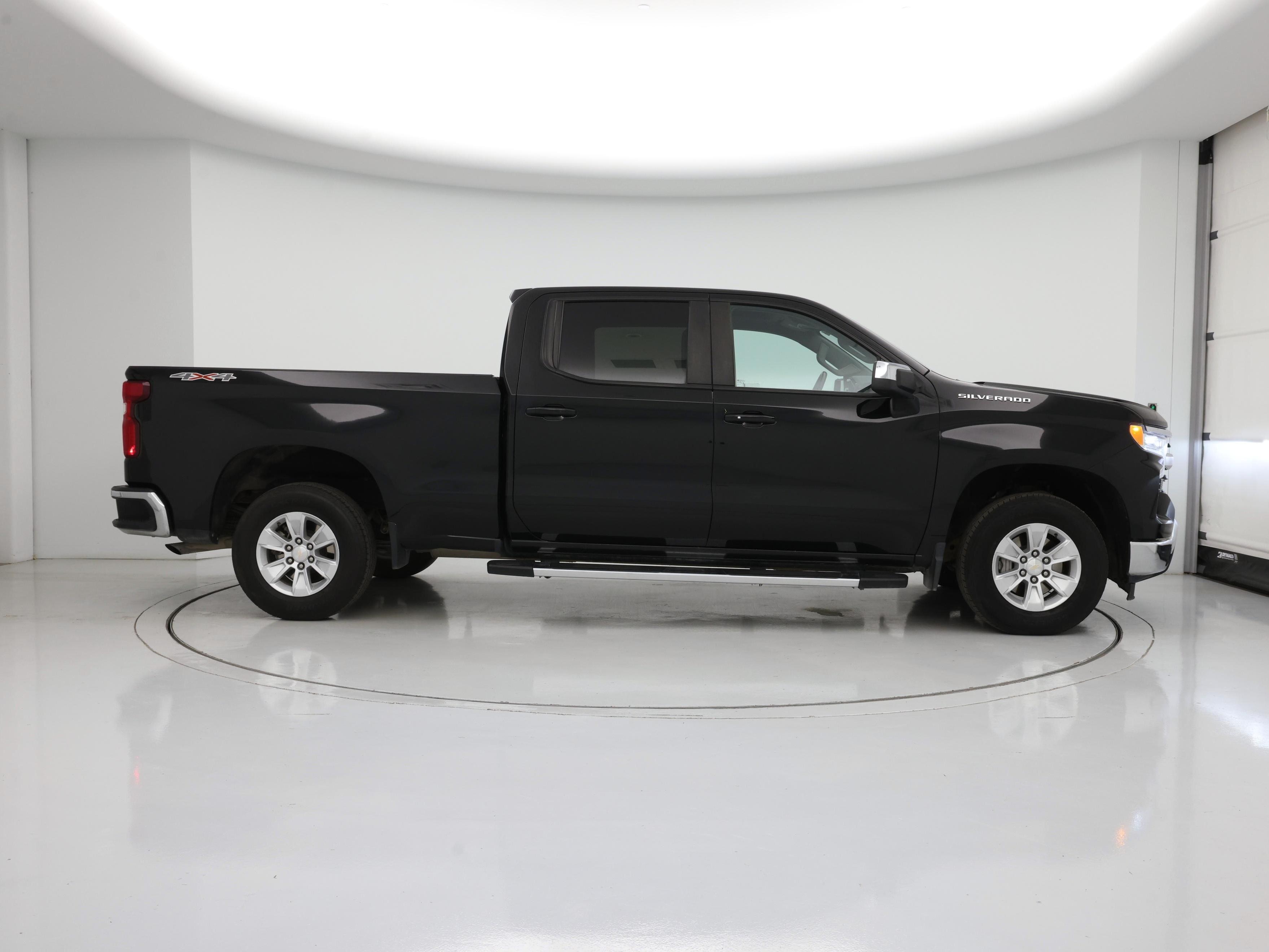 Thumbnail: 2023 Chevrolet Silverado 1500 - 7