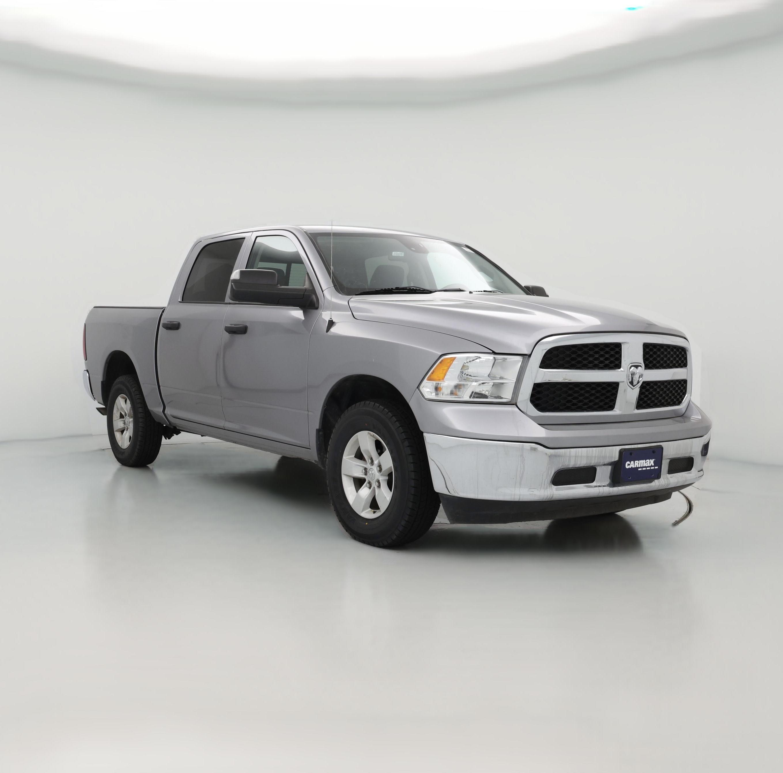 Thumbnail: 2023 RAM 1500 Classic - 1