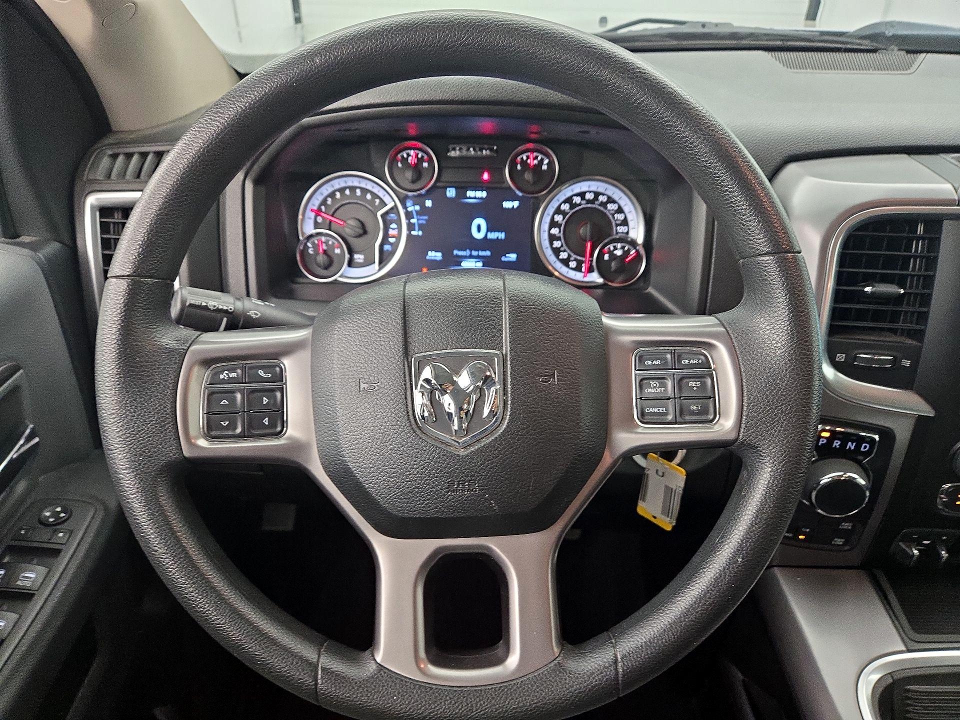 Thumbnail: 2023 RAM 1500 Classic - 10