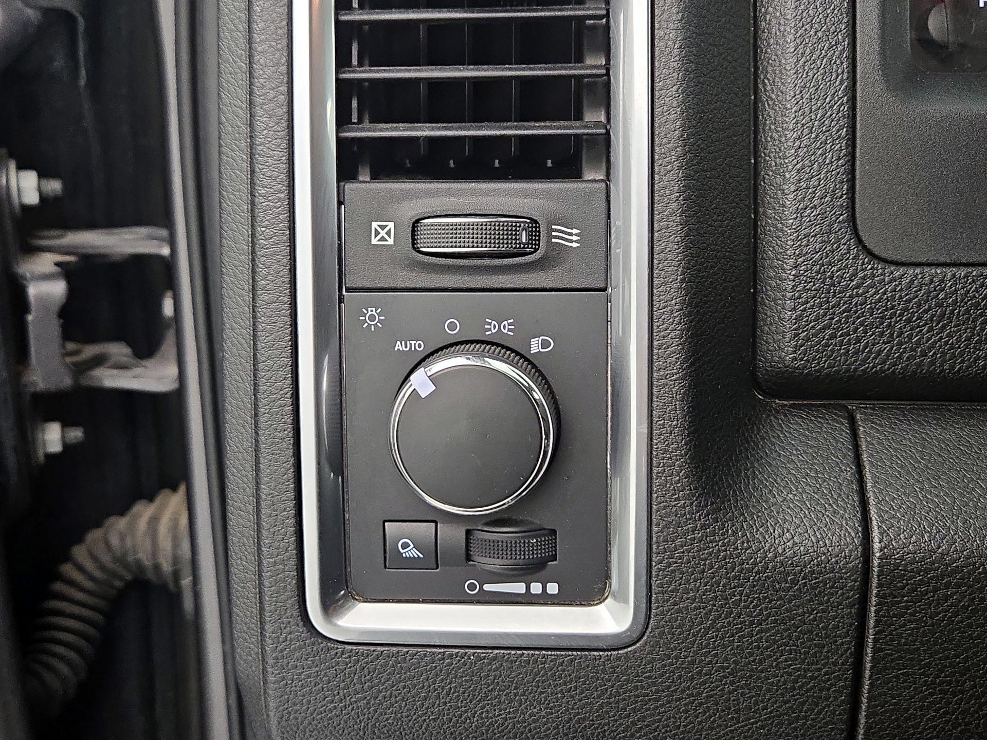 Thumbnail: 2023 RAM 1500 Classic - 13