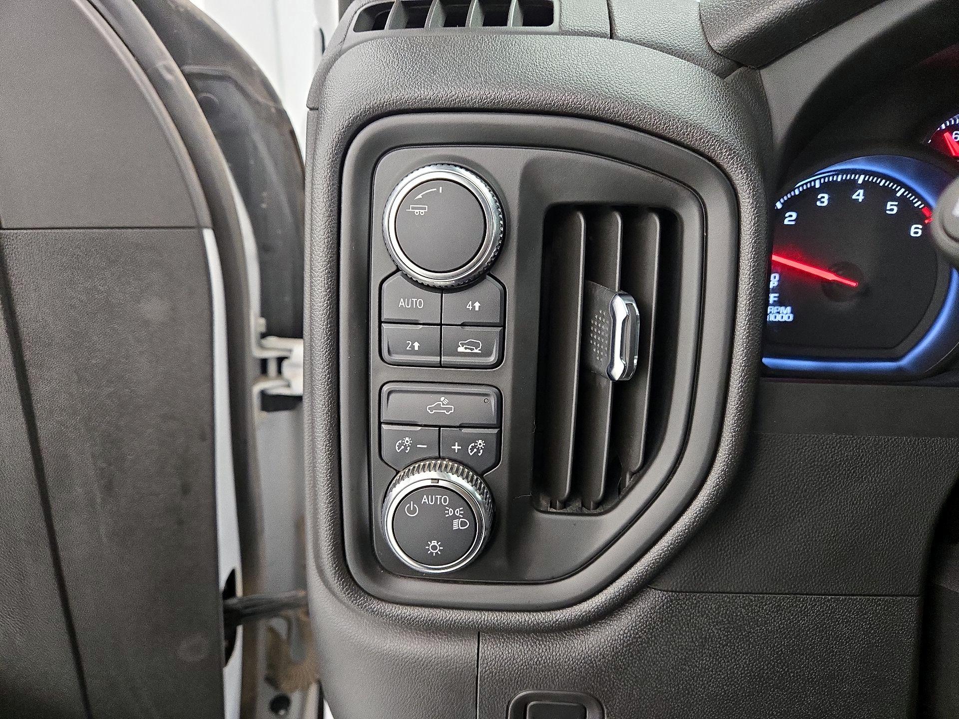 Thumbnail: 2023 GMC Sierra 1500 - 13