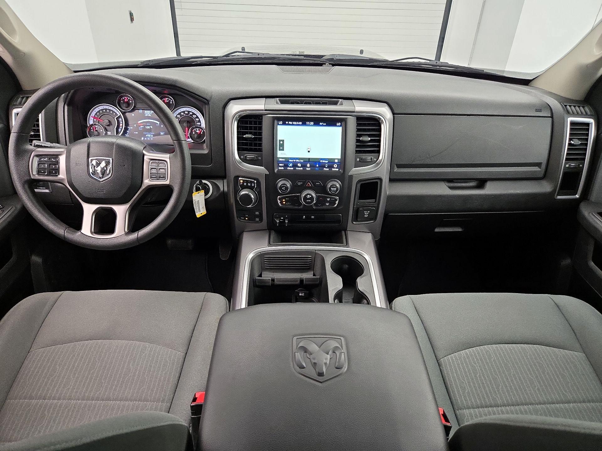 Thumbnail: 2023 RAM 1500 Classic - 9
