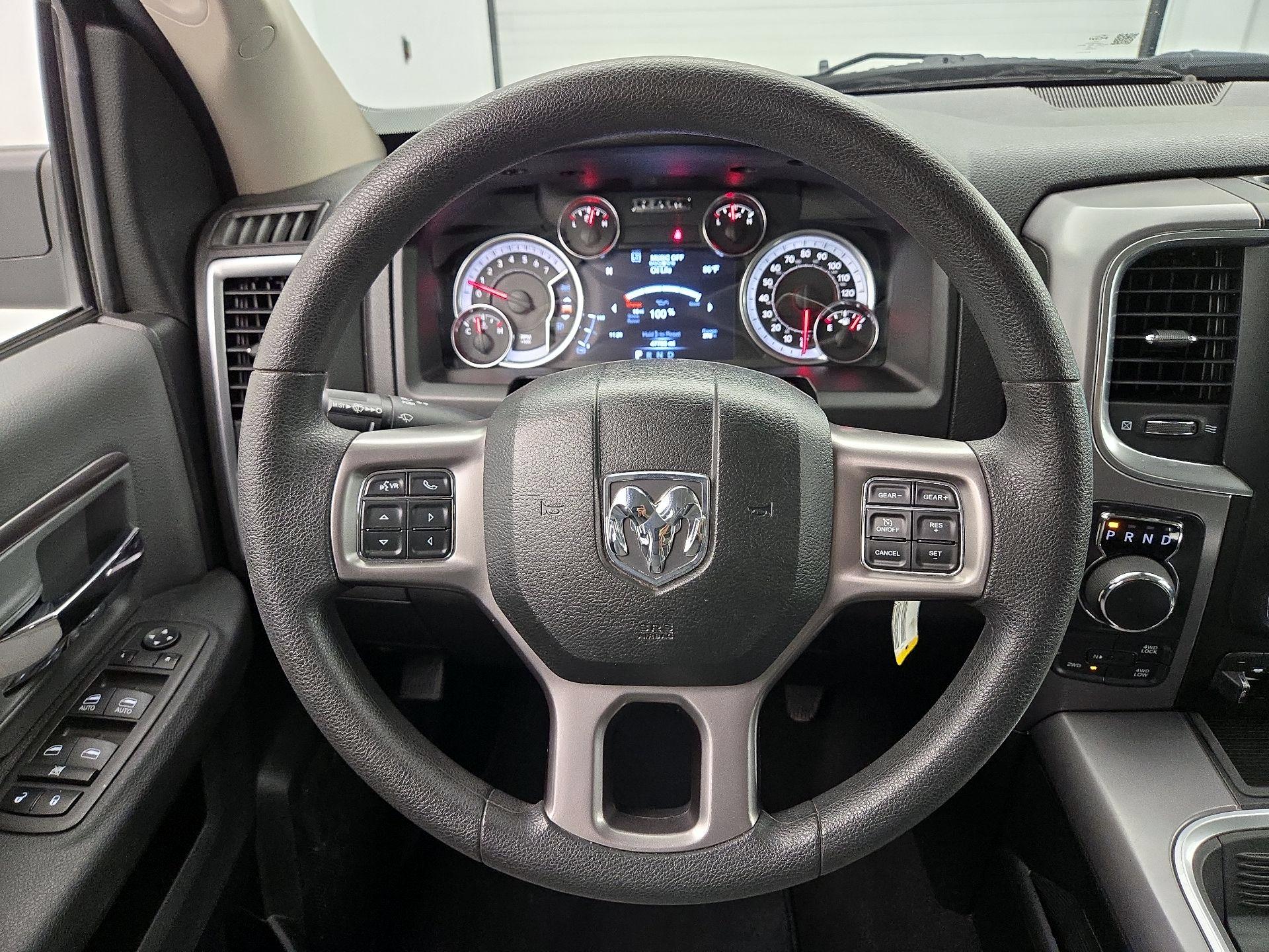 Thumbnail: 2023 RAM 1500 Classic - 10