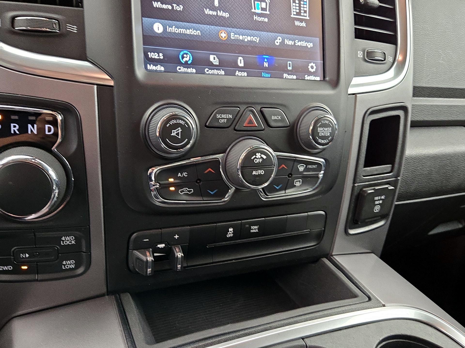 Thumbnail: 2023 RAM 1500 Classic - 17