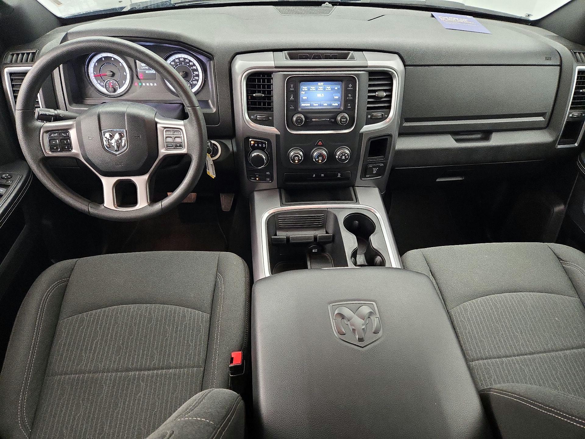 Thumbnail: 2023 RAM 1500 Classic - 9