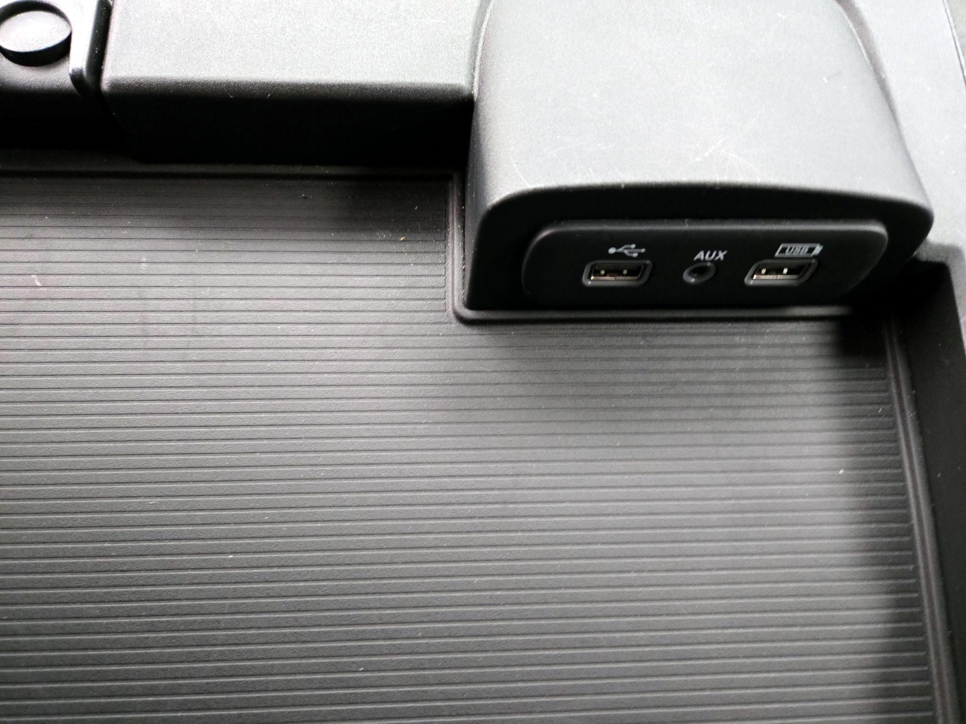 Thumbnail: 2023 RAM 1500 Classic - 18