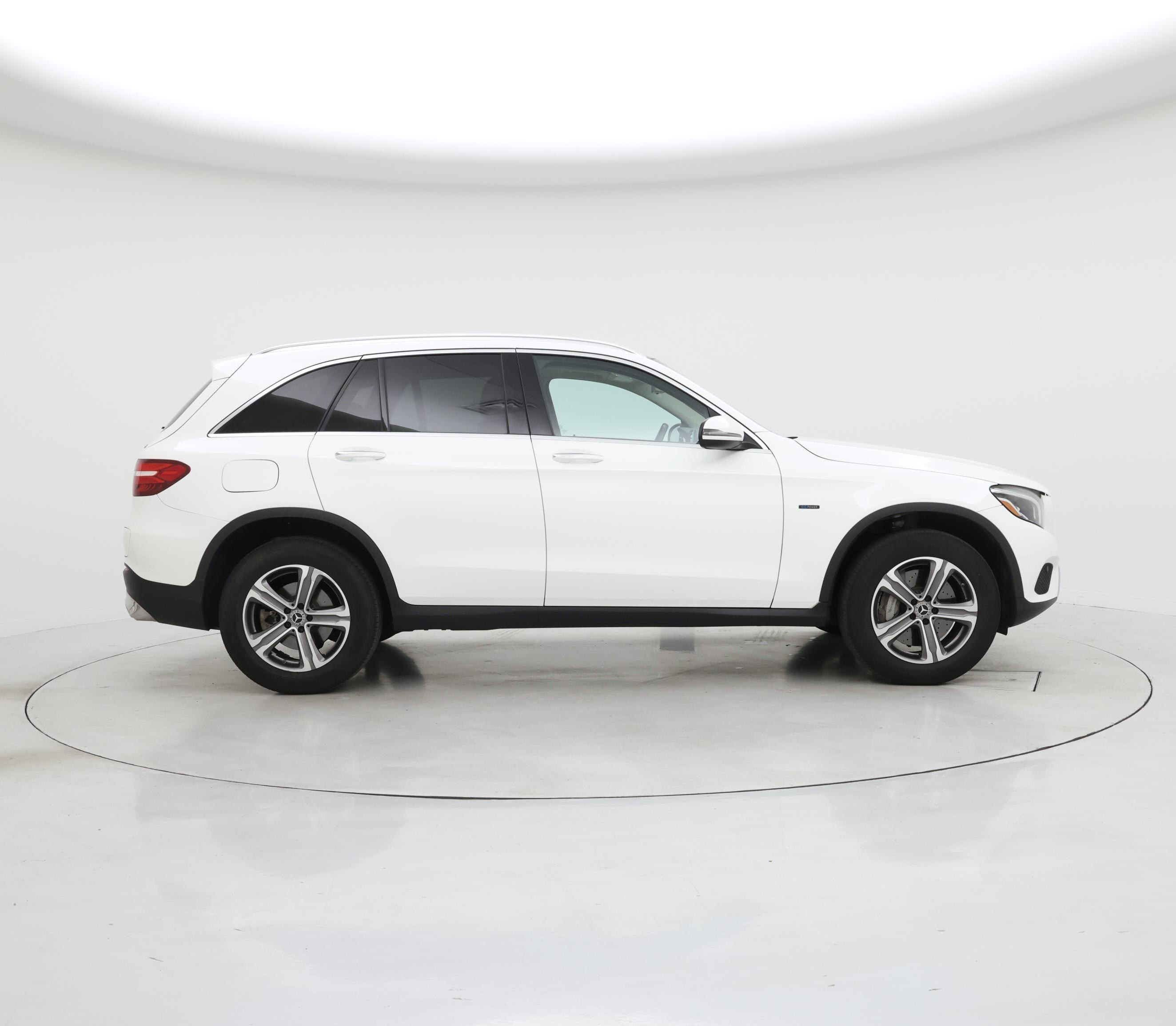 Thumbnail: 2019 Mercedes-Benz GLC - 7