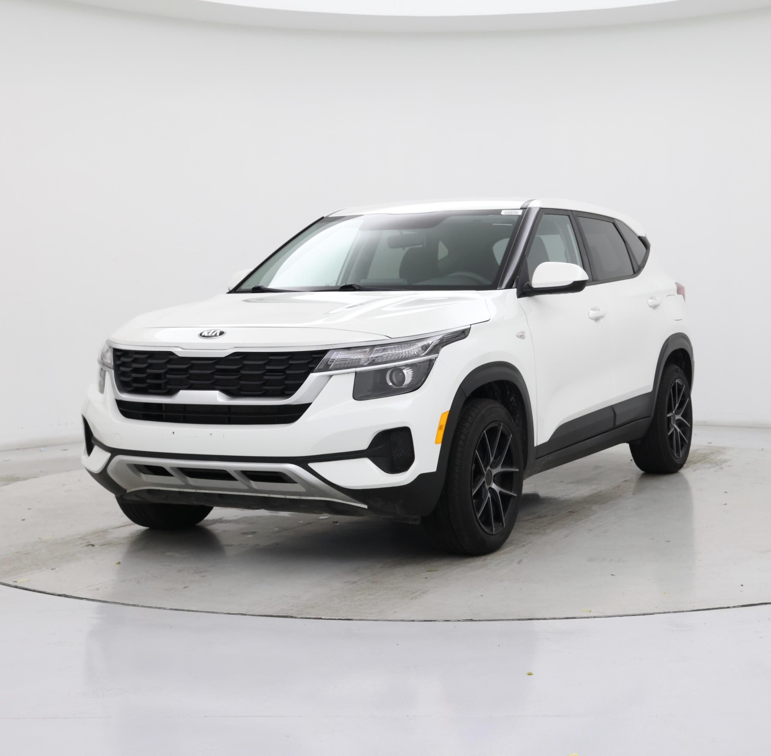 Thumbnail: 2021 Kia Seltos - 4