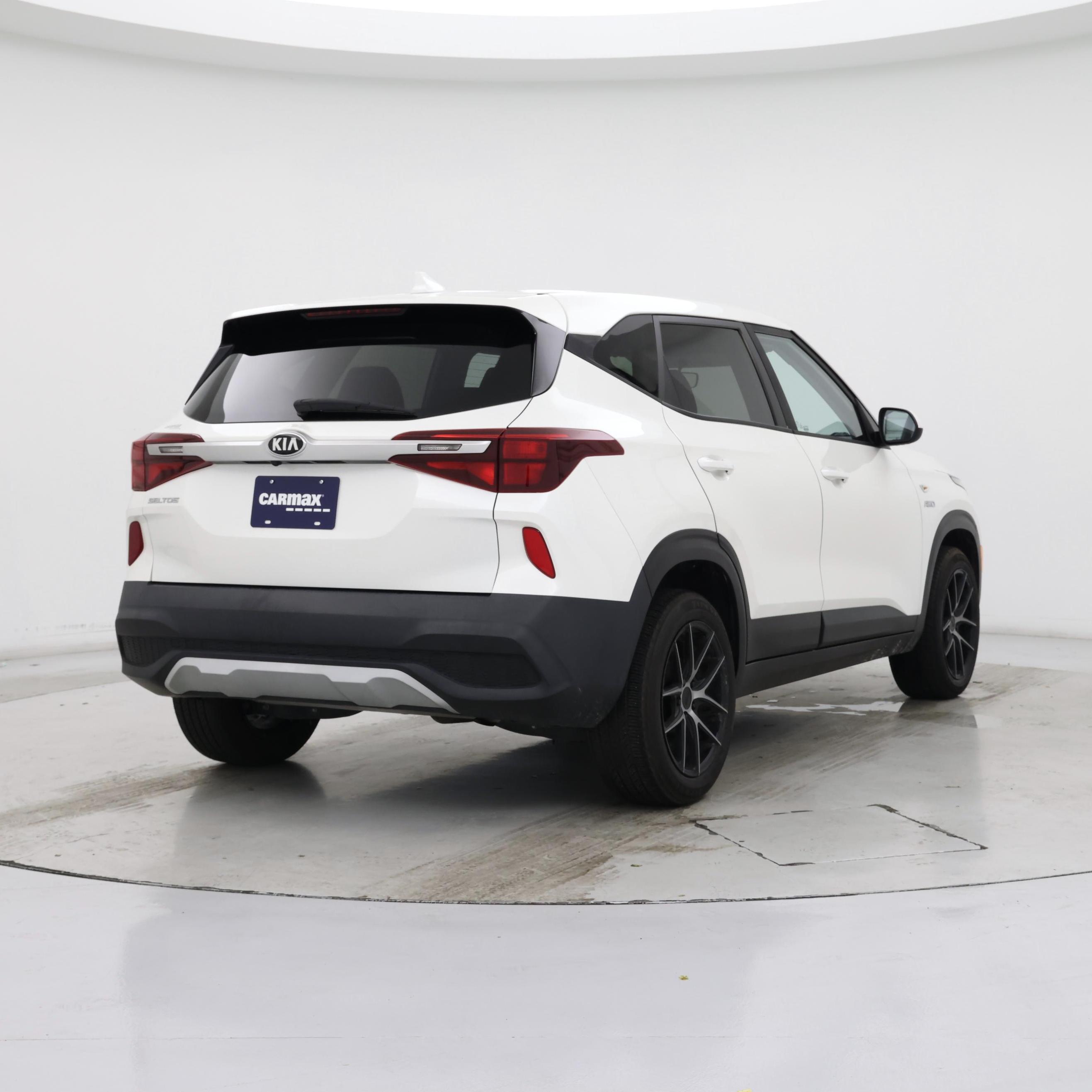 Thumbnail: 2021 Kia Seltos - 8