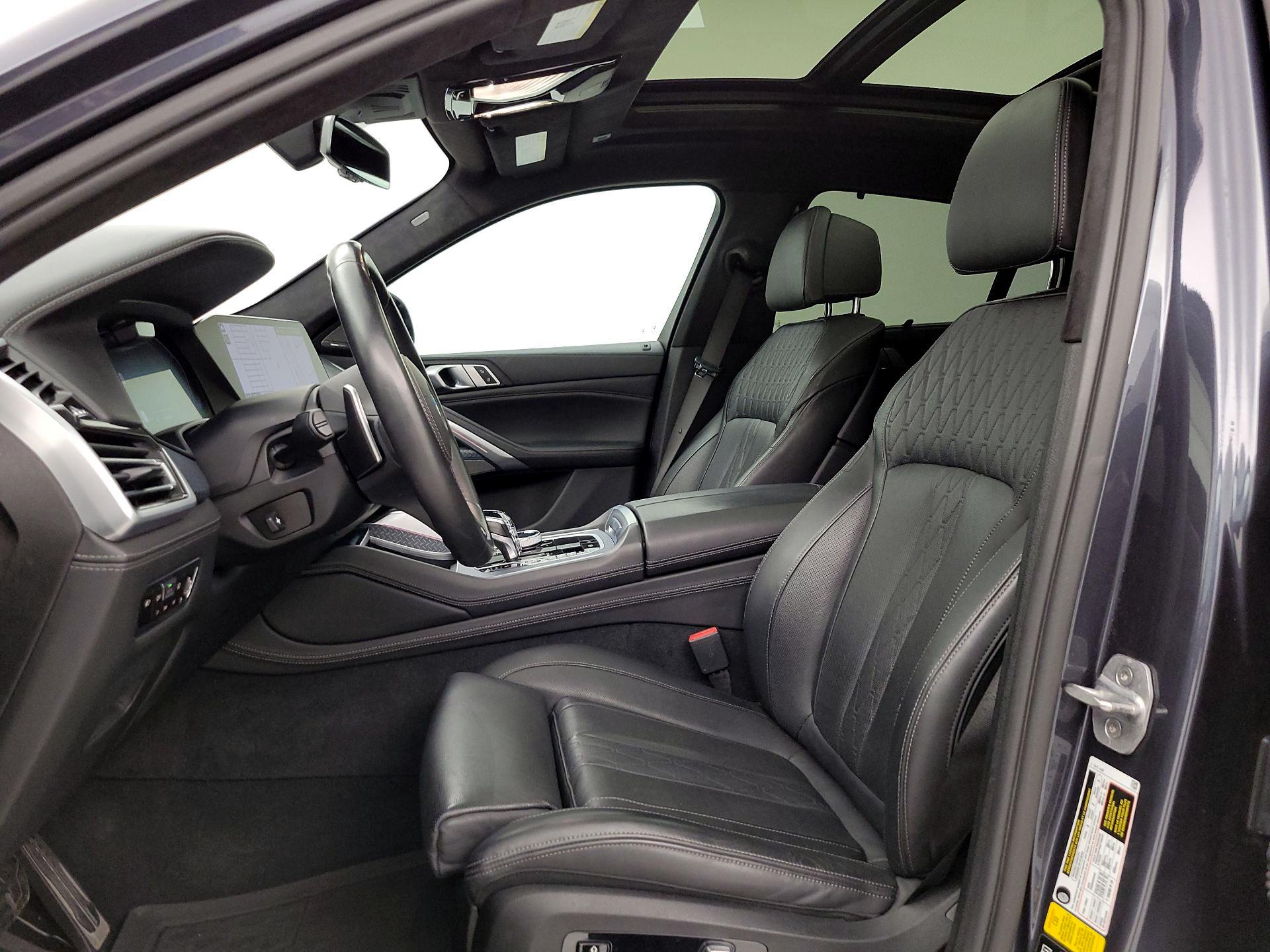 Thumbnail: 2020 BMW X6 - 11