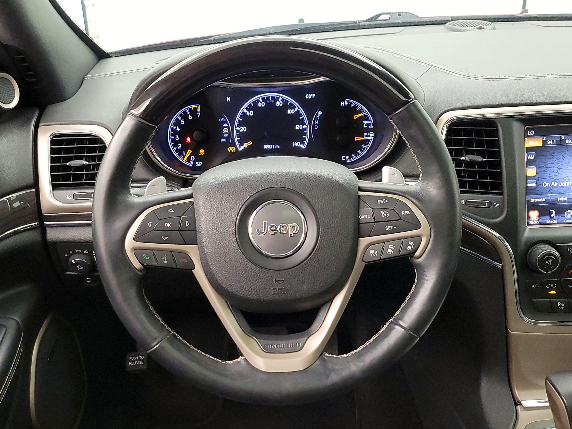 Thumbnail: 2016 Jeep Grand Cherokee - 10