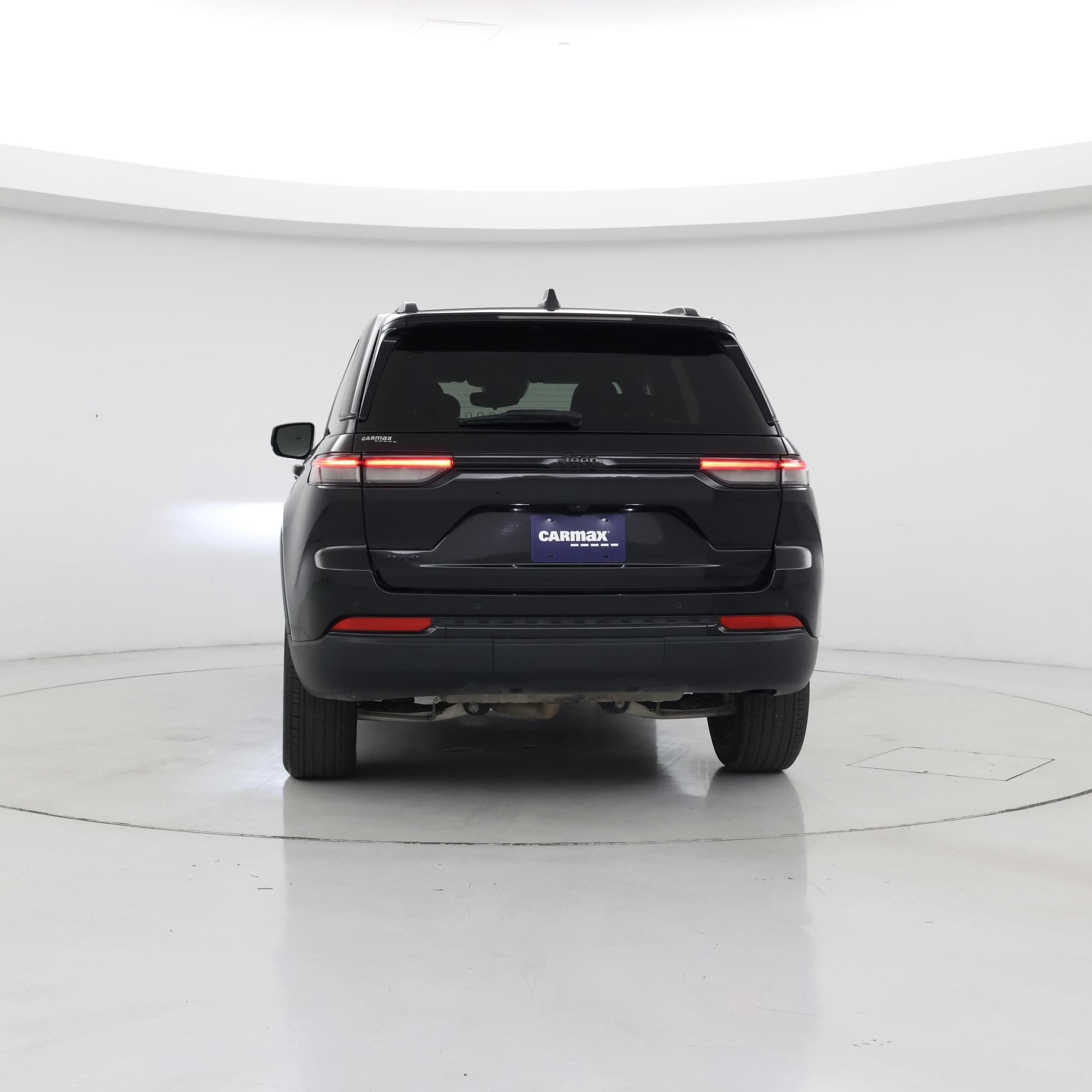 Thumbnail: 2024 Jeep Grand Cherokee - 6