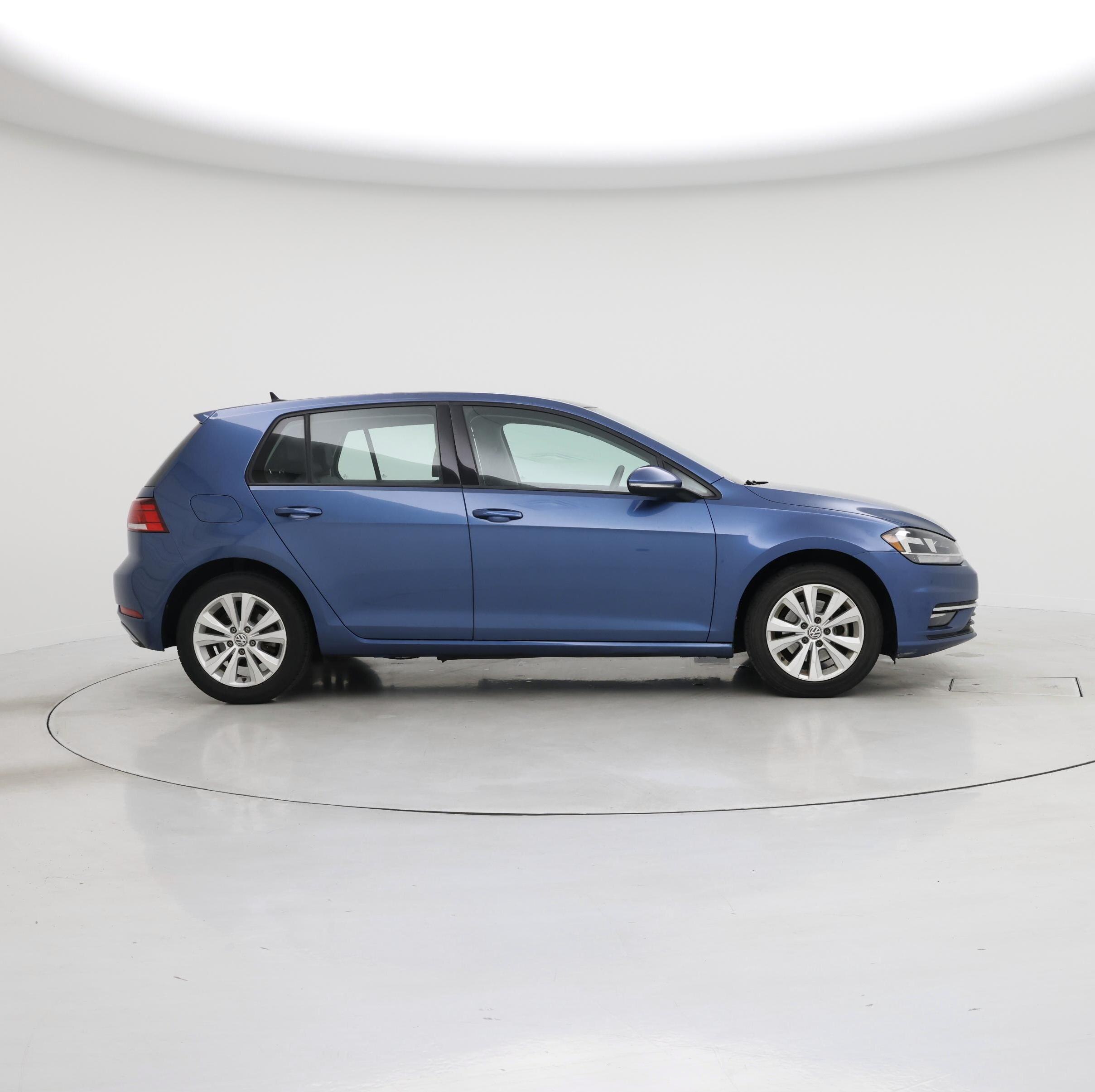 Thumbnail: 2018 Volkswagen Golf - 7