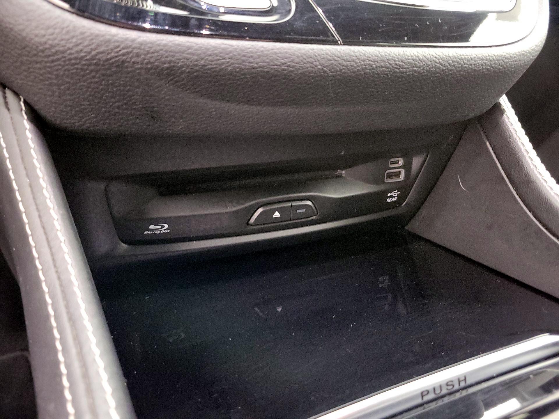 Thumbnail: 2023 Chrysler Pacifica - 19