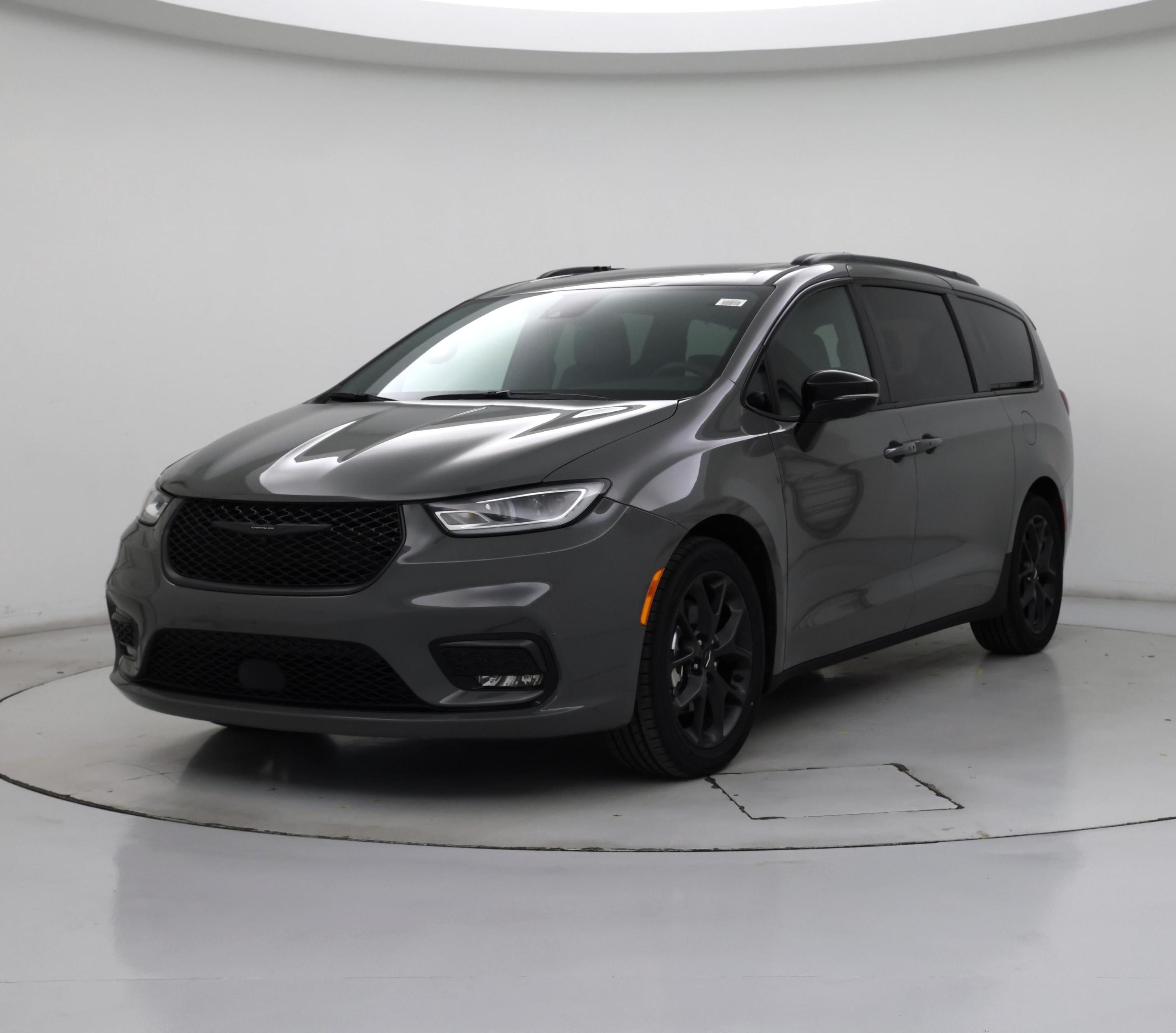 Thumbnail: 2023 Chrysler Pacifica - 4