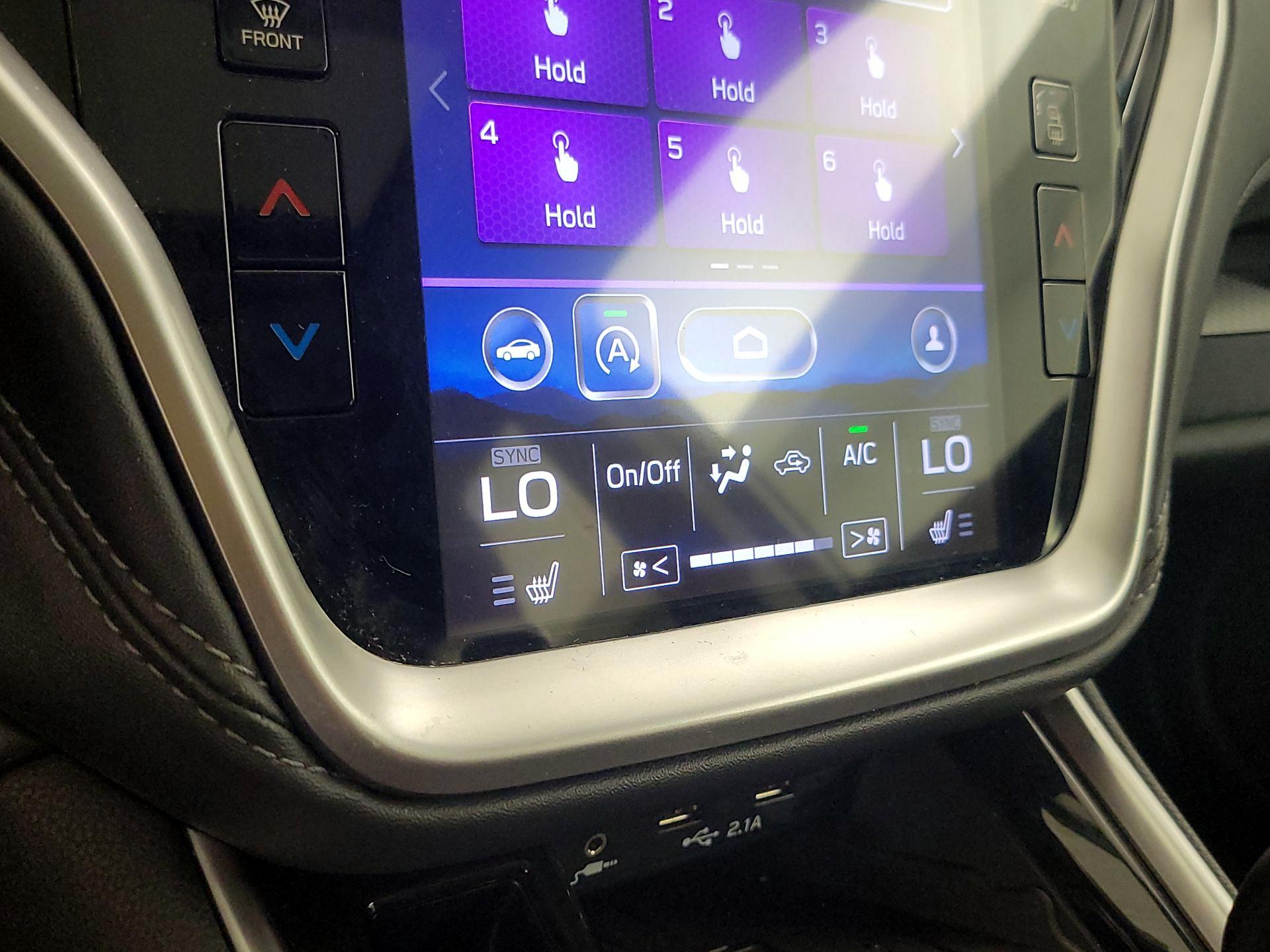 Thumbnail: 2022 Subaru Outback - 17