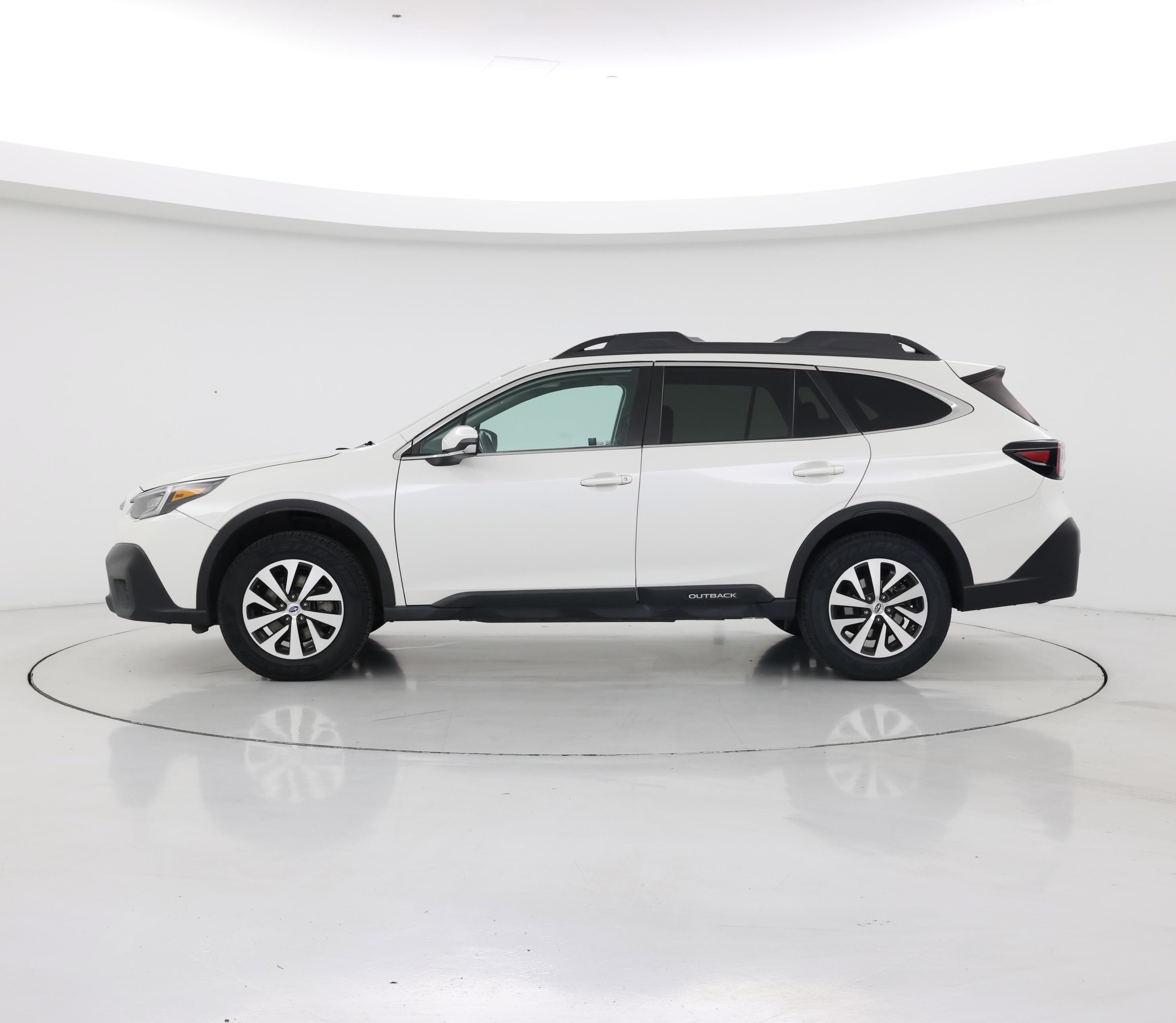 Thumbnail: 2022 Subaru Outback - 3