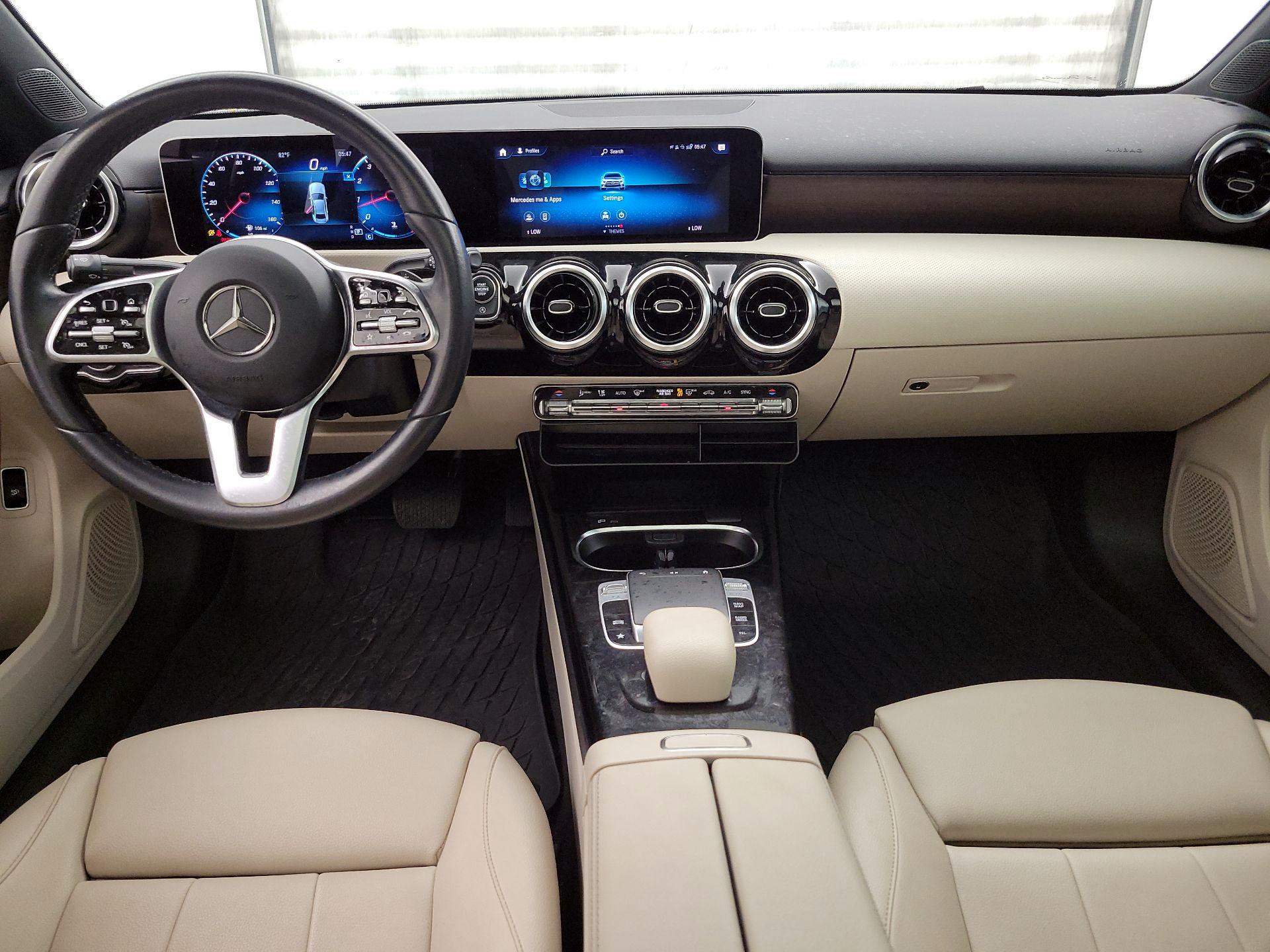 Thumbnail: 2020 Mercedes-Benz A-Class - 9