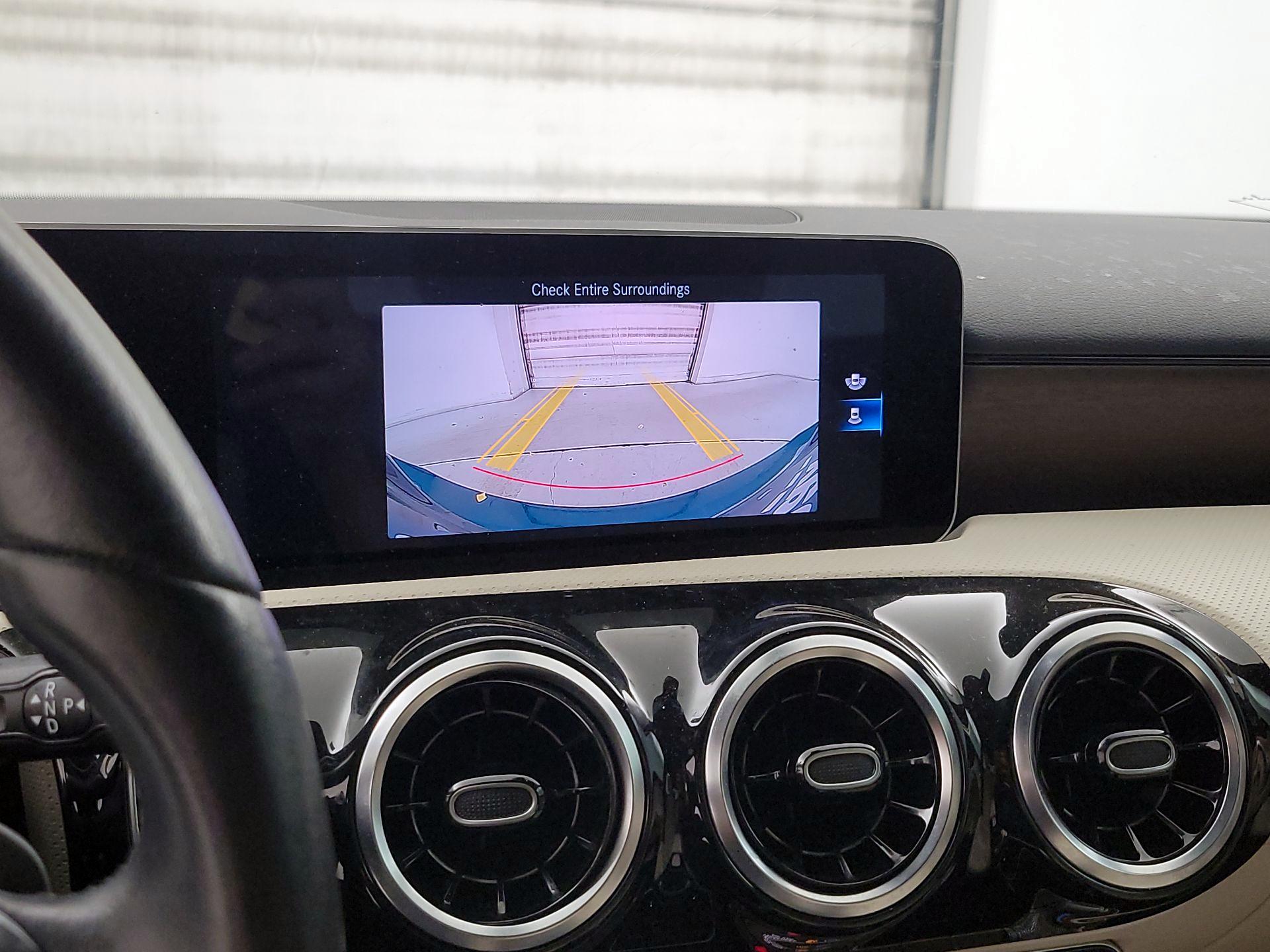 Thumbnail: 2020 Mercedes-Benz A-Class - 14