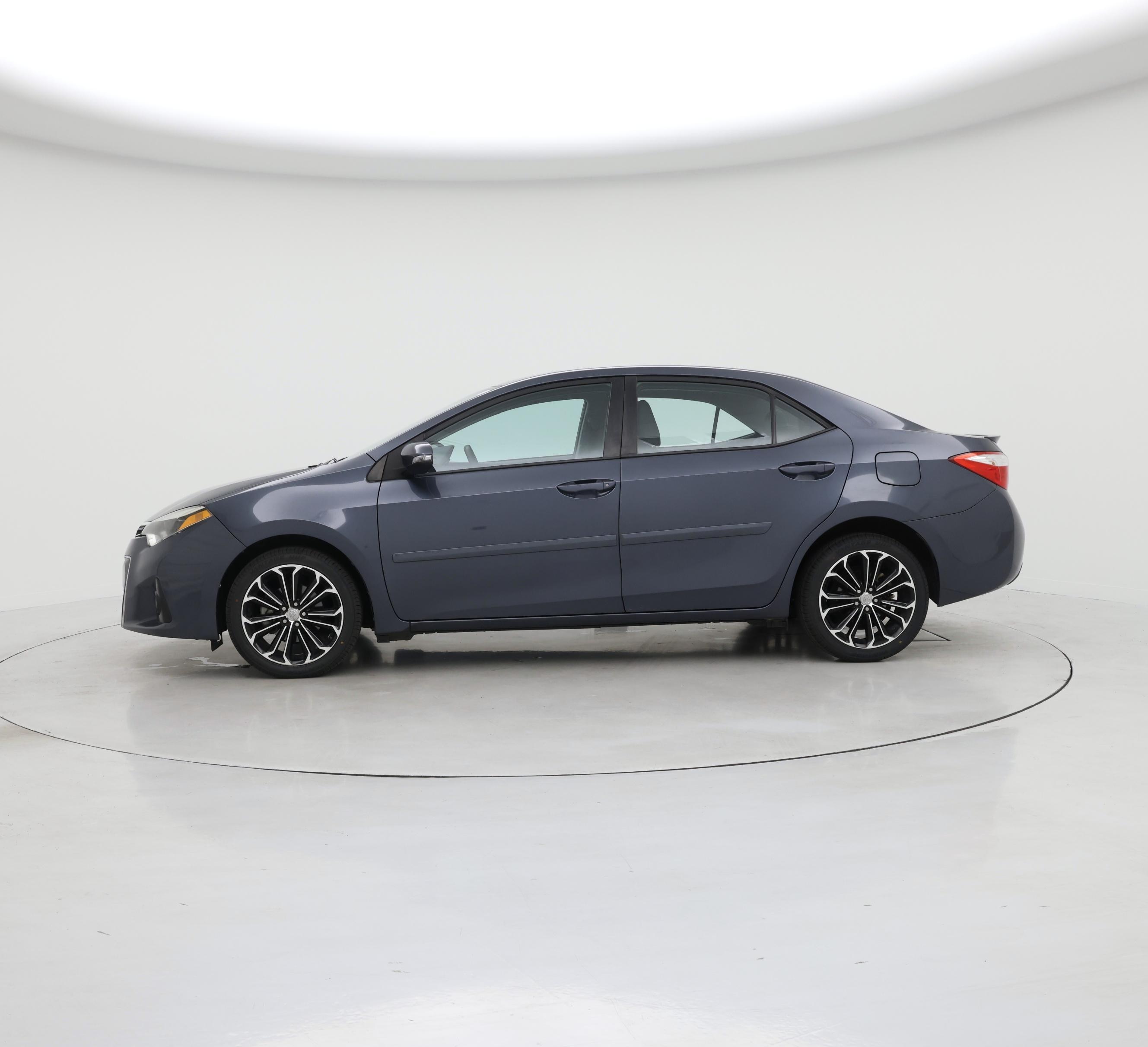 Thumbnail: 2016 Toyota Corolla - 3