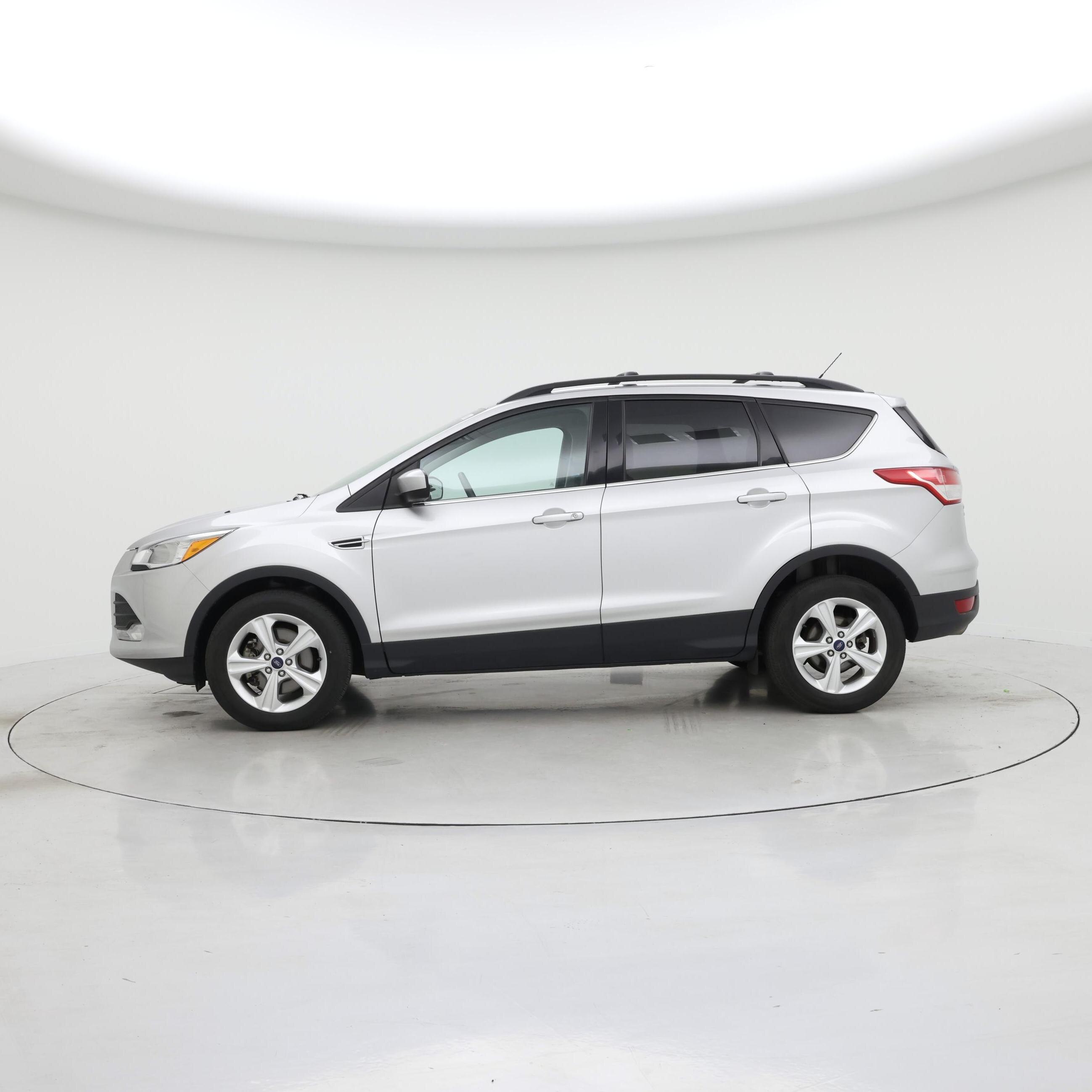 Thumbnail: 2015 Ford Escape - 3
