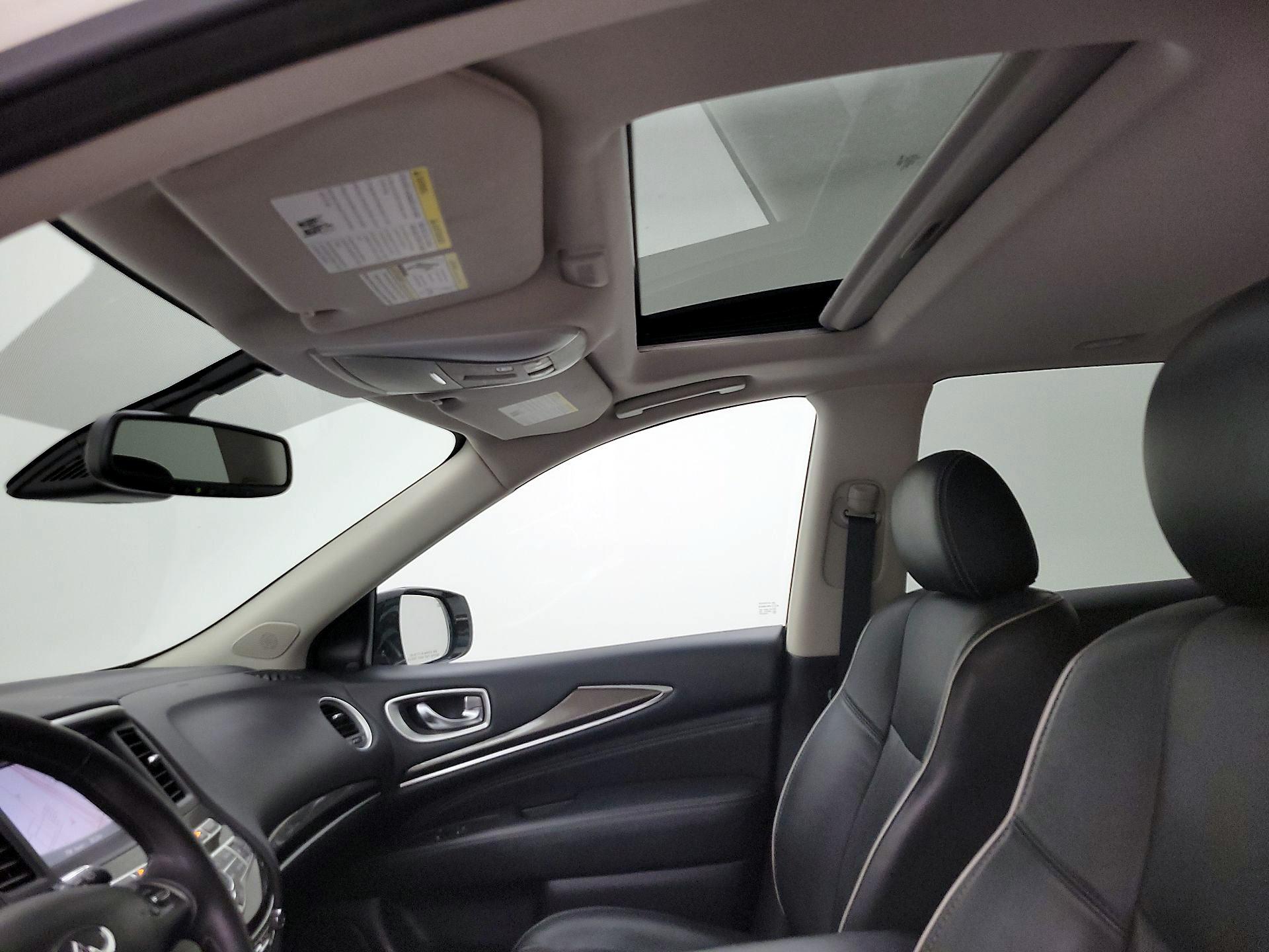 Thumbnail: 2019 INFINITI QX60 - 20